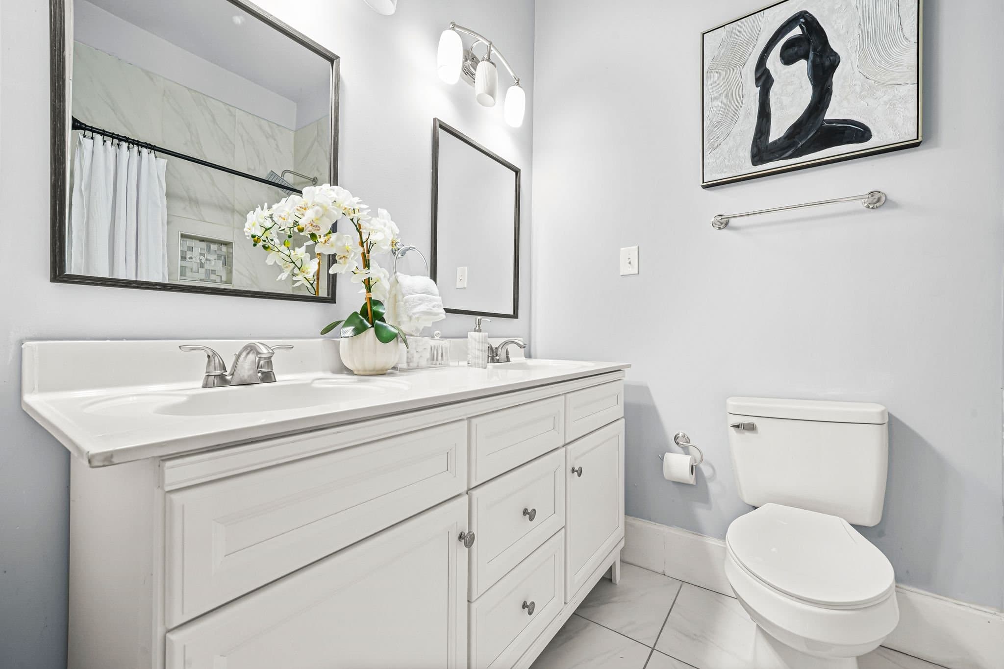 Atlanta House: 1363 Jonesboro Rd SE,