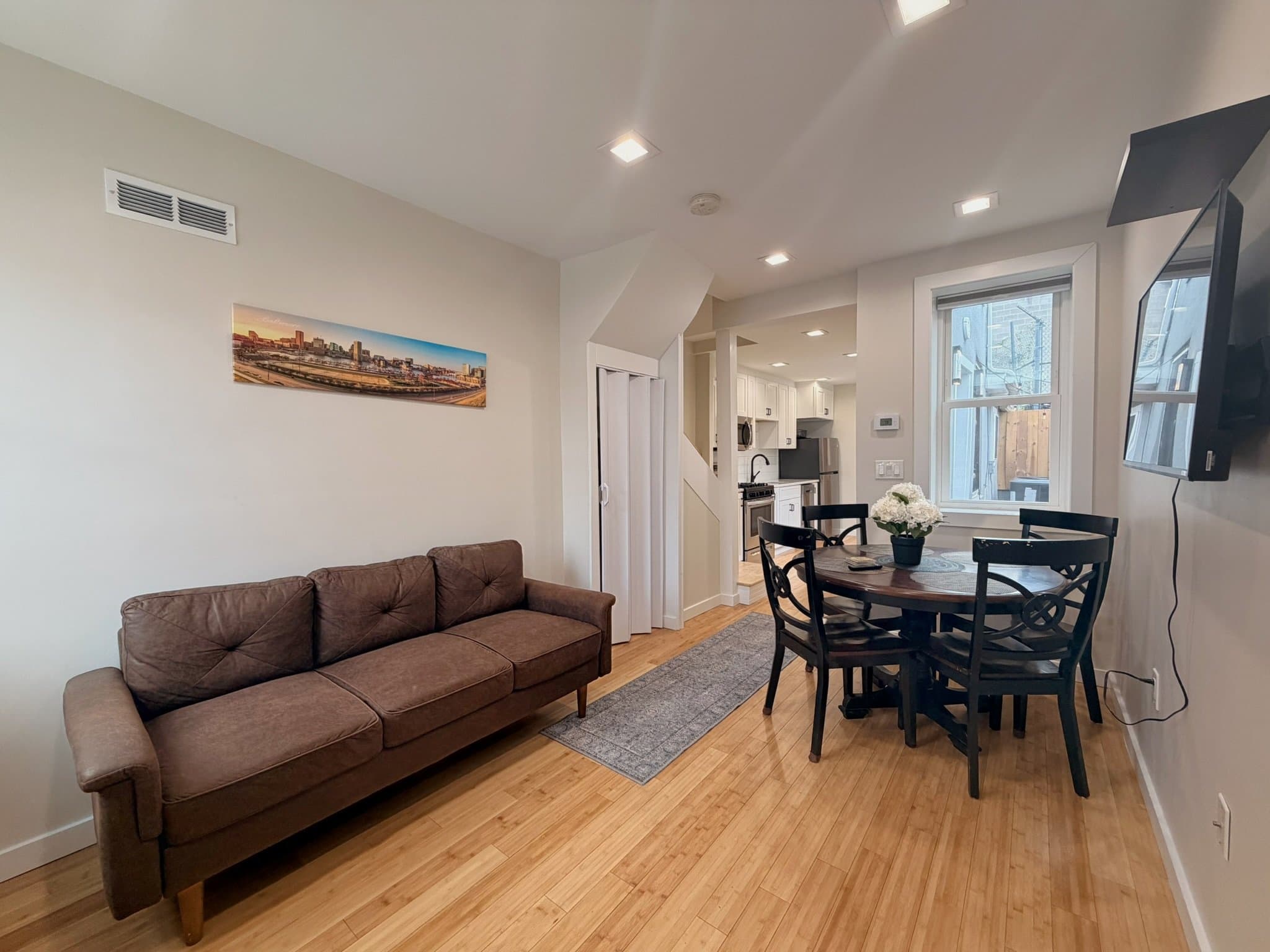 Baltimore Single Room: 1310 Gough St