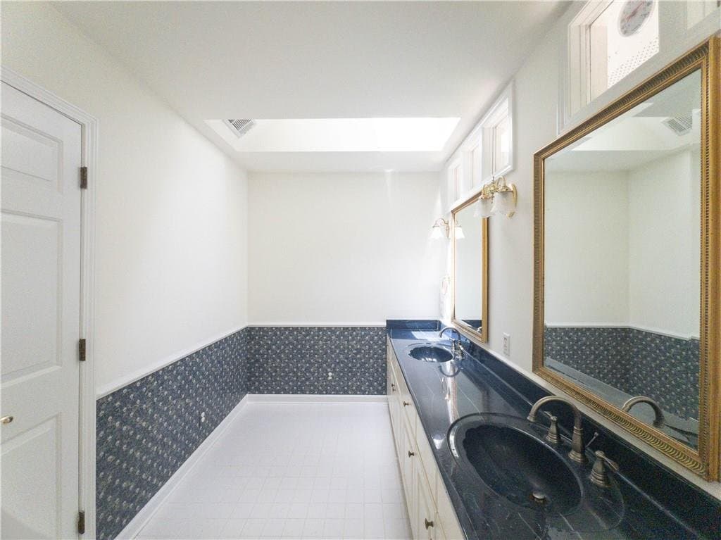 Tucker House: 965 Millbrook Court