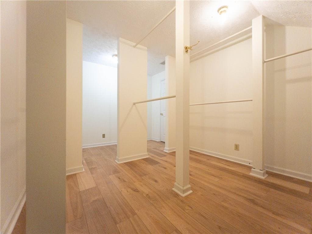 Tucker House: 965 Millbrook Court