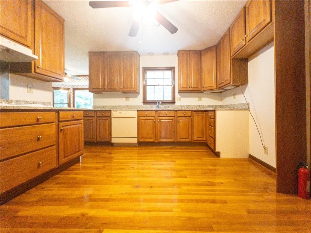 Tucker House: 965 Millbrook Court