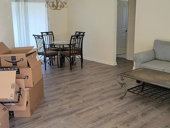 North Port House: 8310 Delk Ave