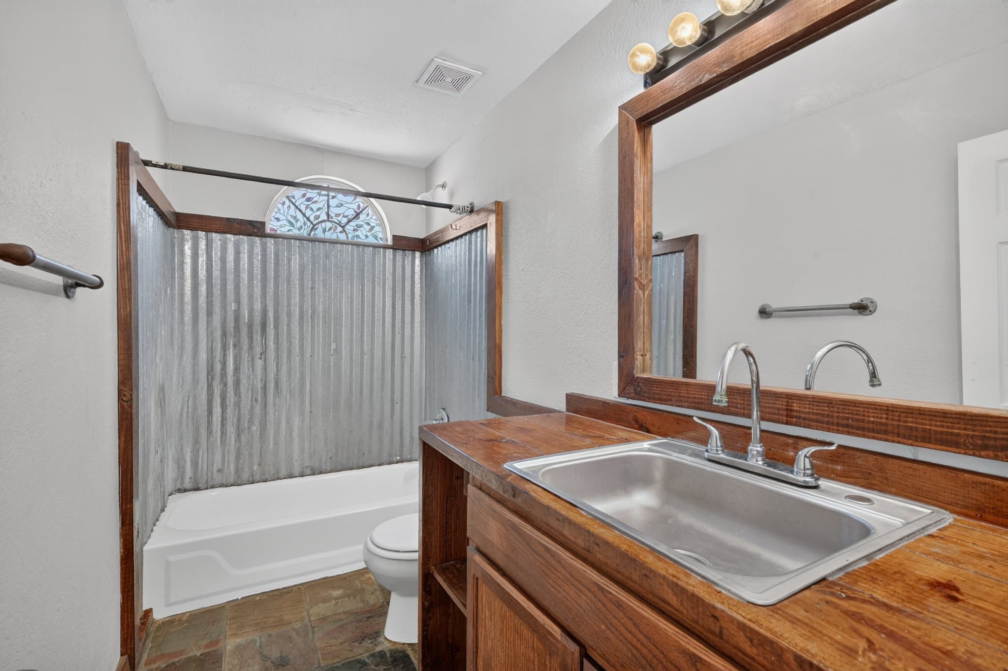 Princeton House: 600 Jefferson Ave