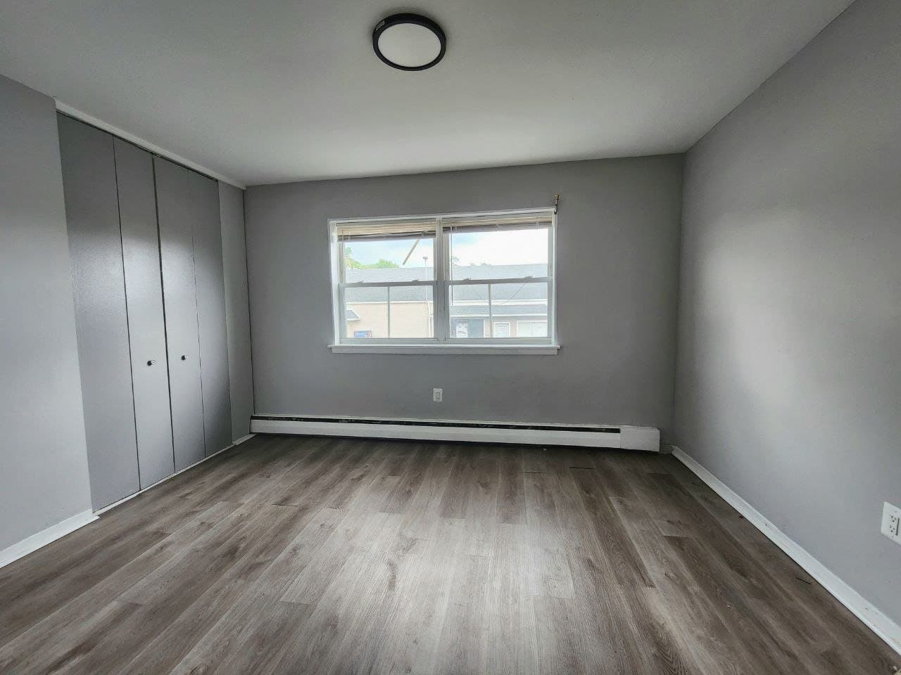 Maple Shade Apartment: 615 E Main St