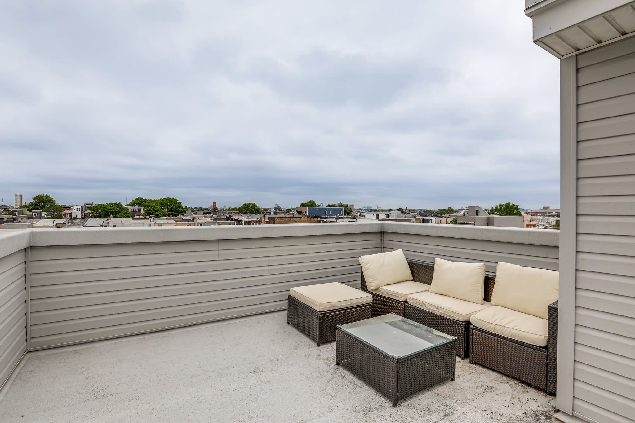 Philadelphia House: 1322 S Mole St