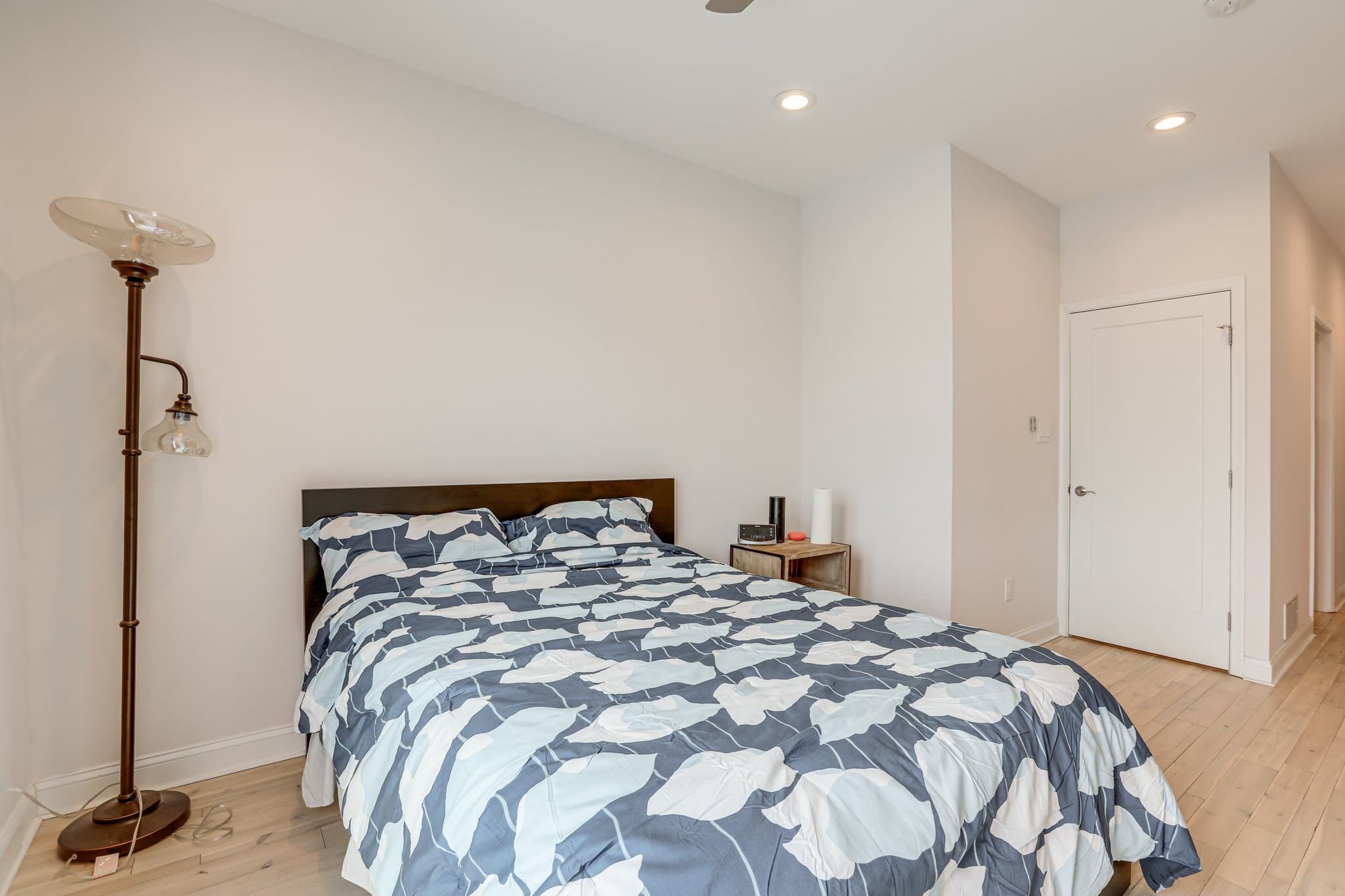 Philadelphia House: 1322 S Mole St