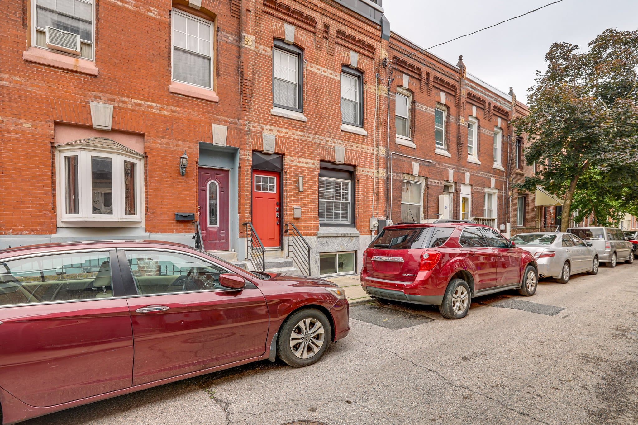 Philadelphia House: 1322 S Mole St