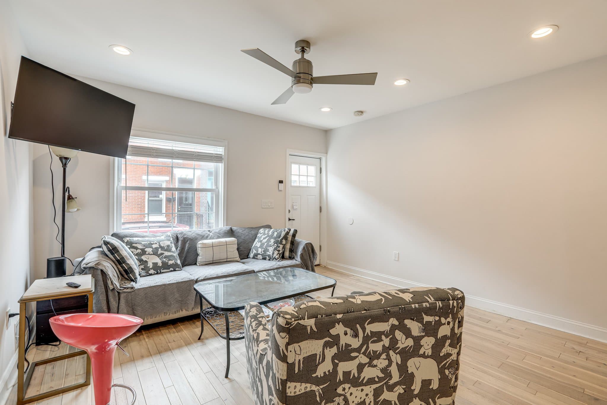 Philadelphia House: 1322 S Mole St