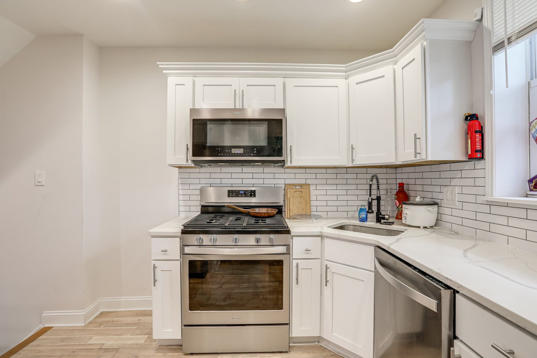 Philadelphia House: 1322 S Mole St
