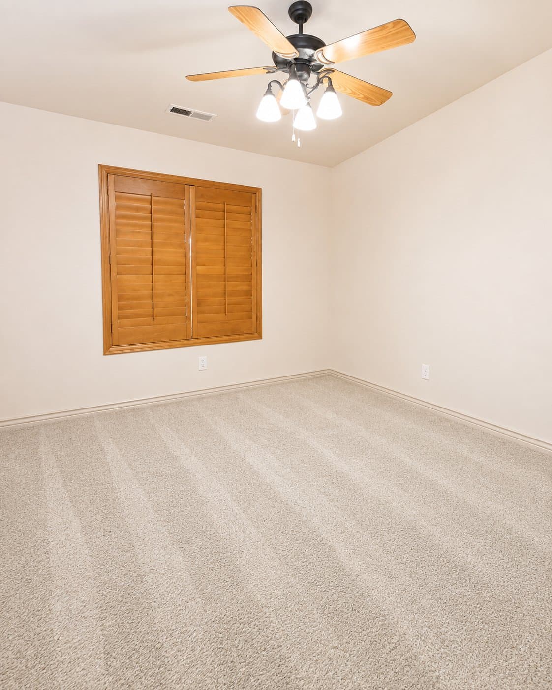 Saint George House: 1630 E 2450 S