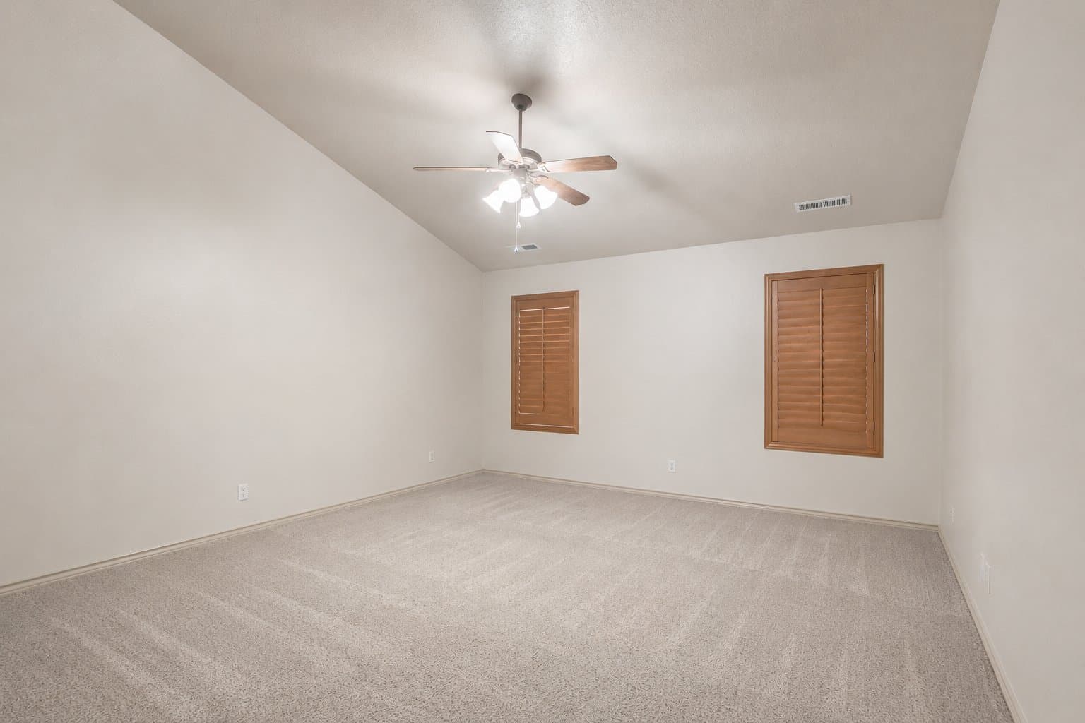 Saint George House: 1630 E 2450 S