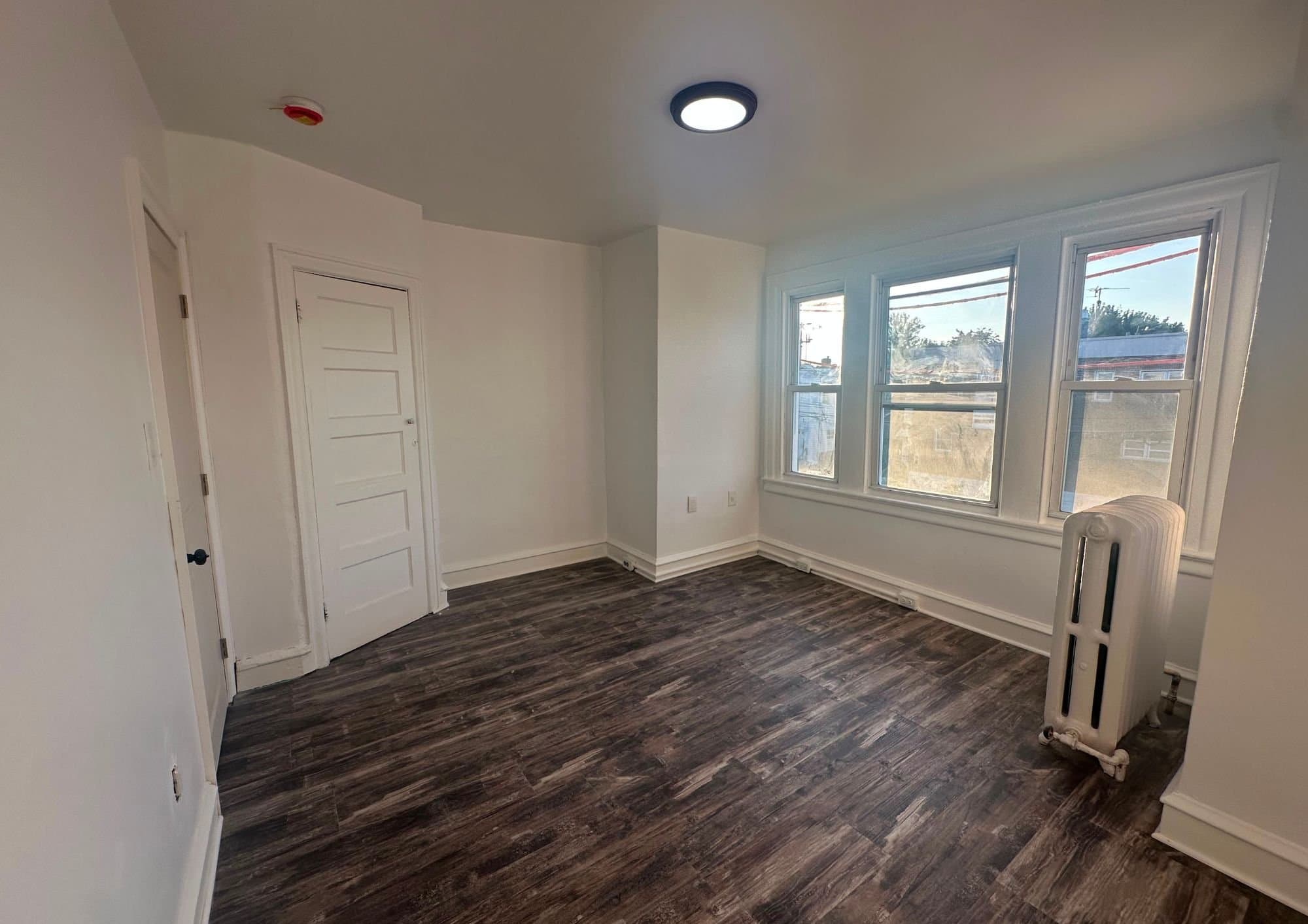 Philadelphia Townhome: 5319 Charles St