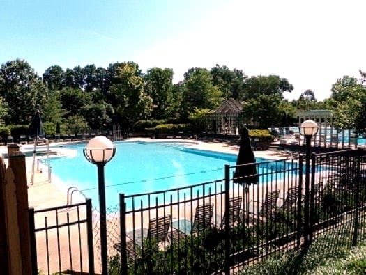 rockville Condo: 10703 hampton mill terrace