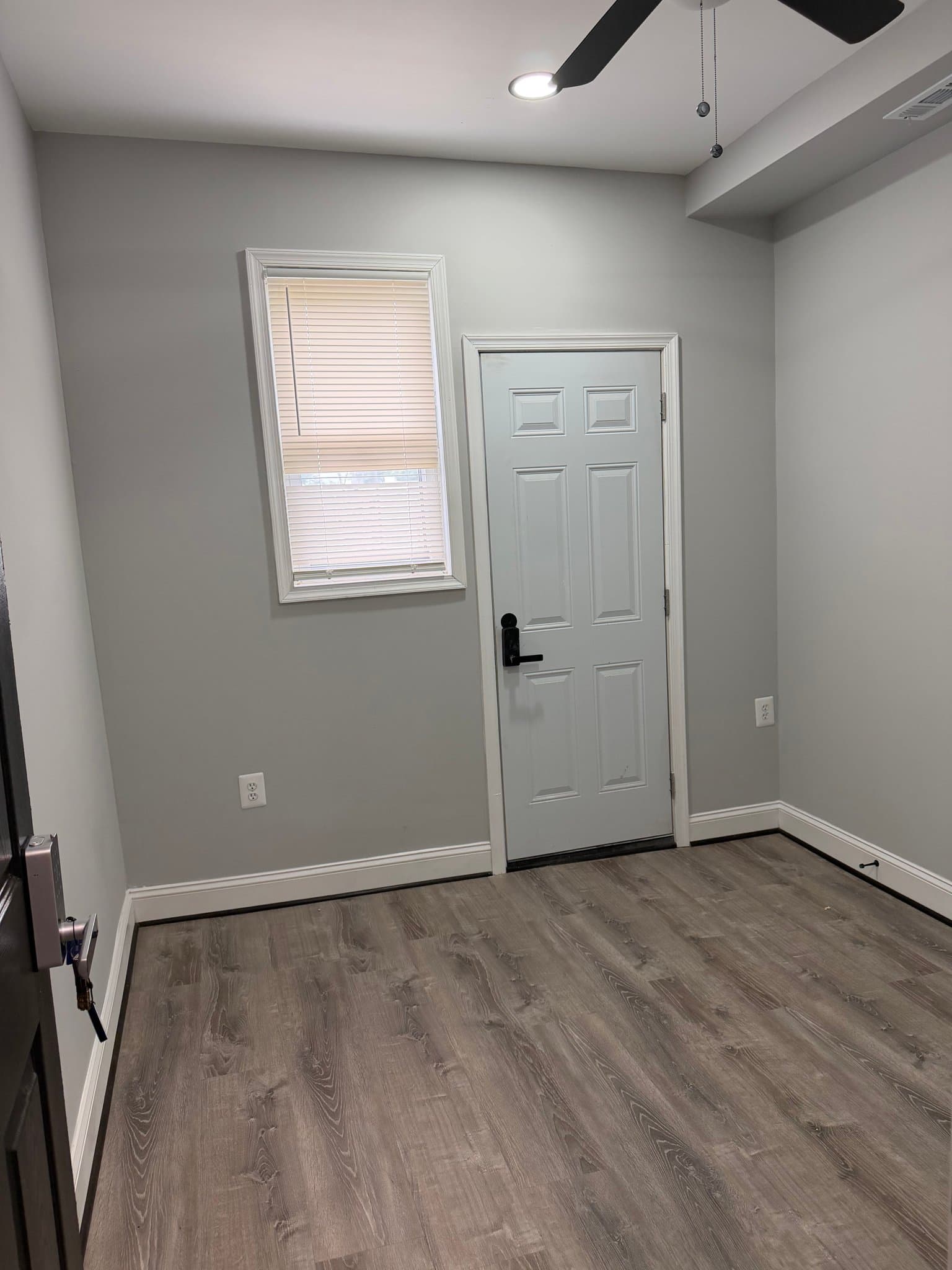 Baltimore Single Room: 1106 N Lakewood Avenue
