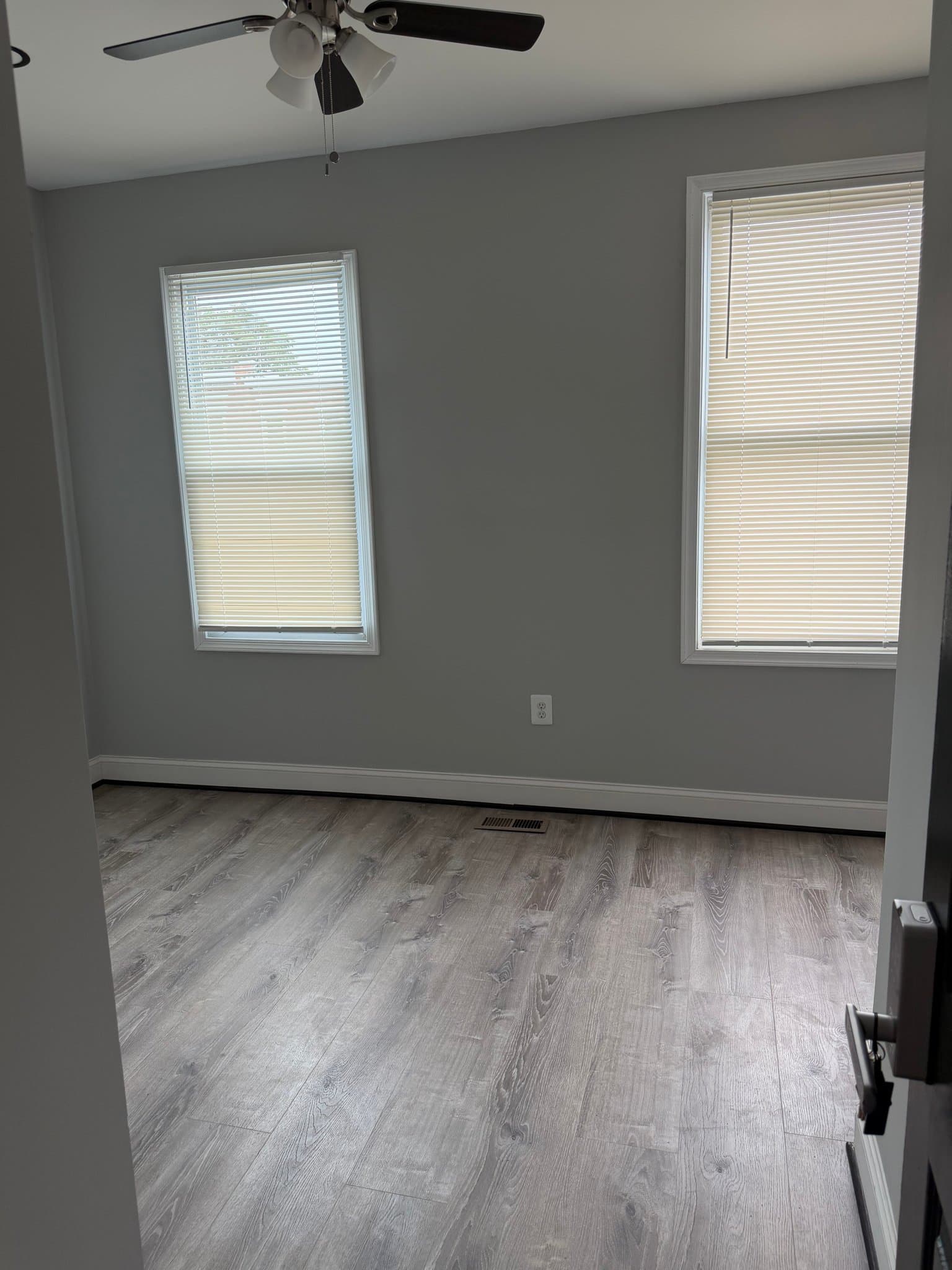 Baltimore Single Room: 1106 N Lakewood Avenue