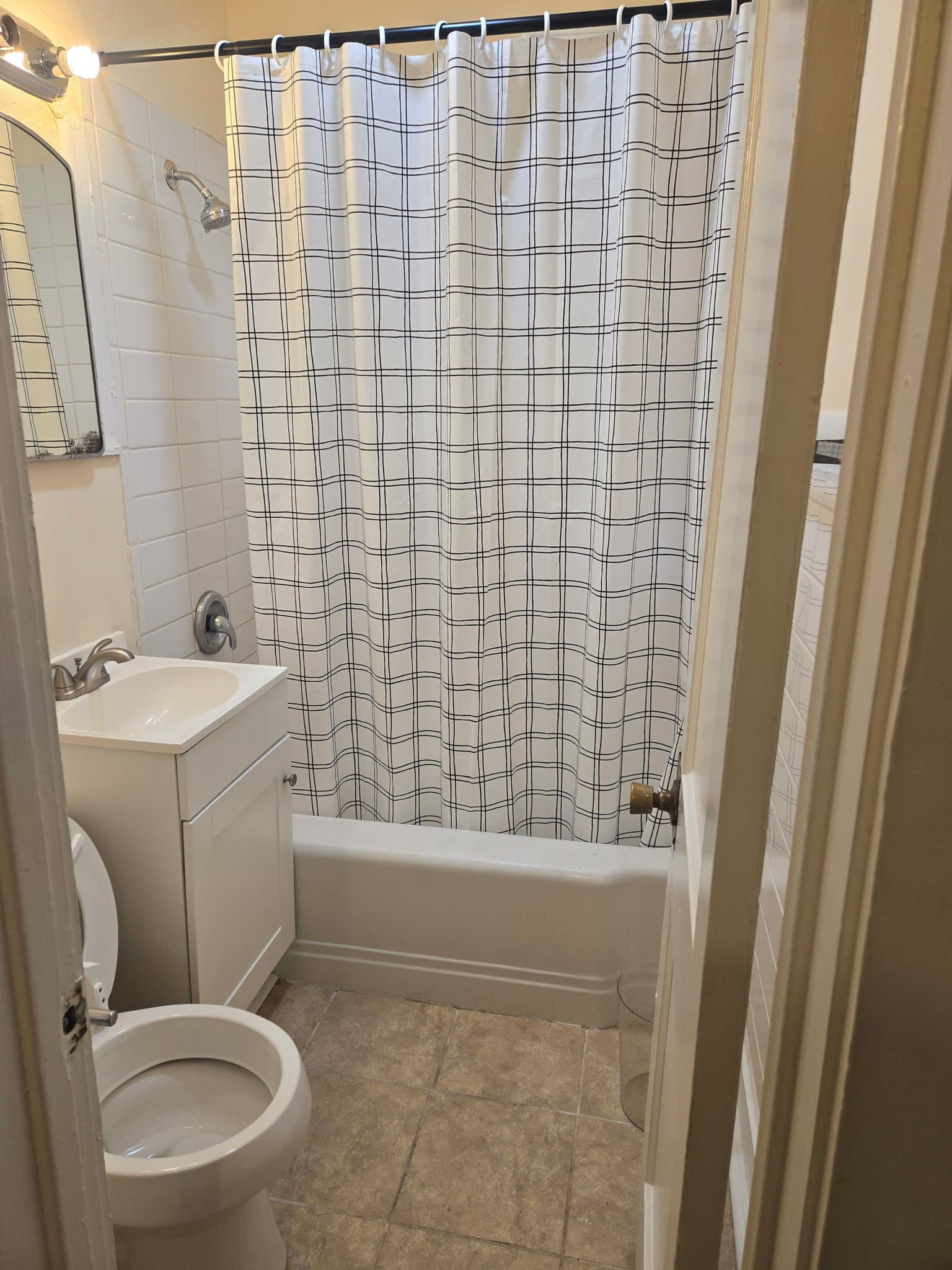 North Charleston House: 2932 Alabama Dr