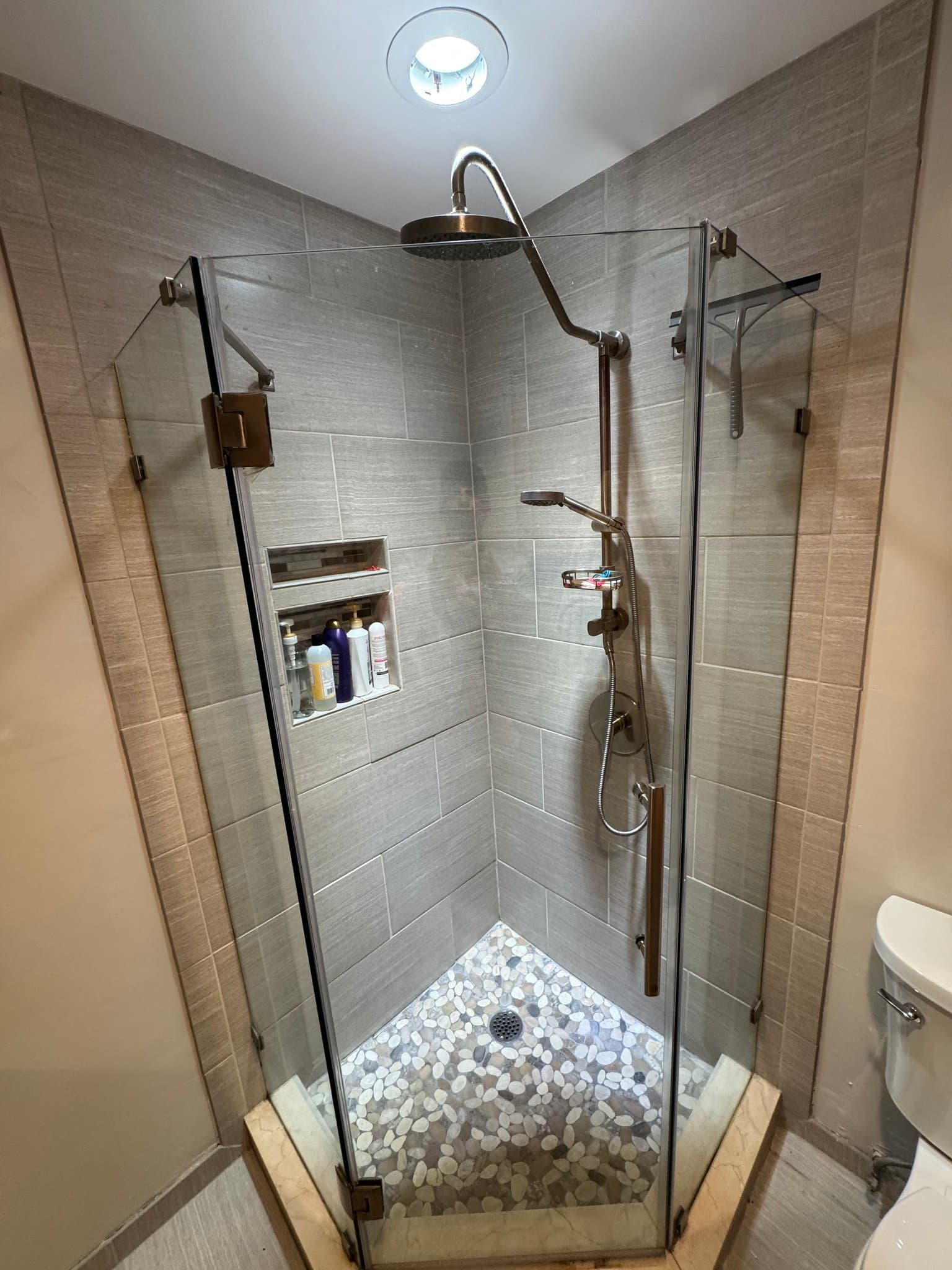 Hoboken House: 72 Park Ave