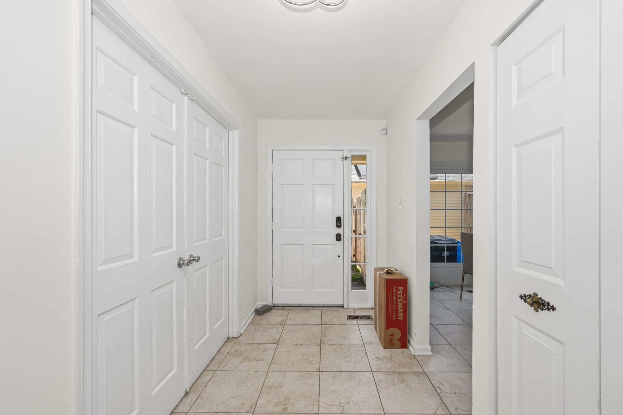 Montgomery Village Single Room: 19302 Frenchton Pl