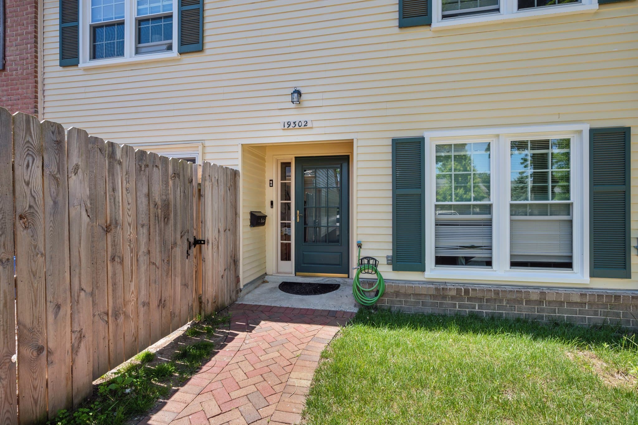 Montgomery Village Single Room: 19302 Frenchton Pl