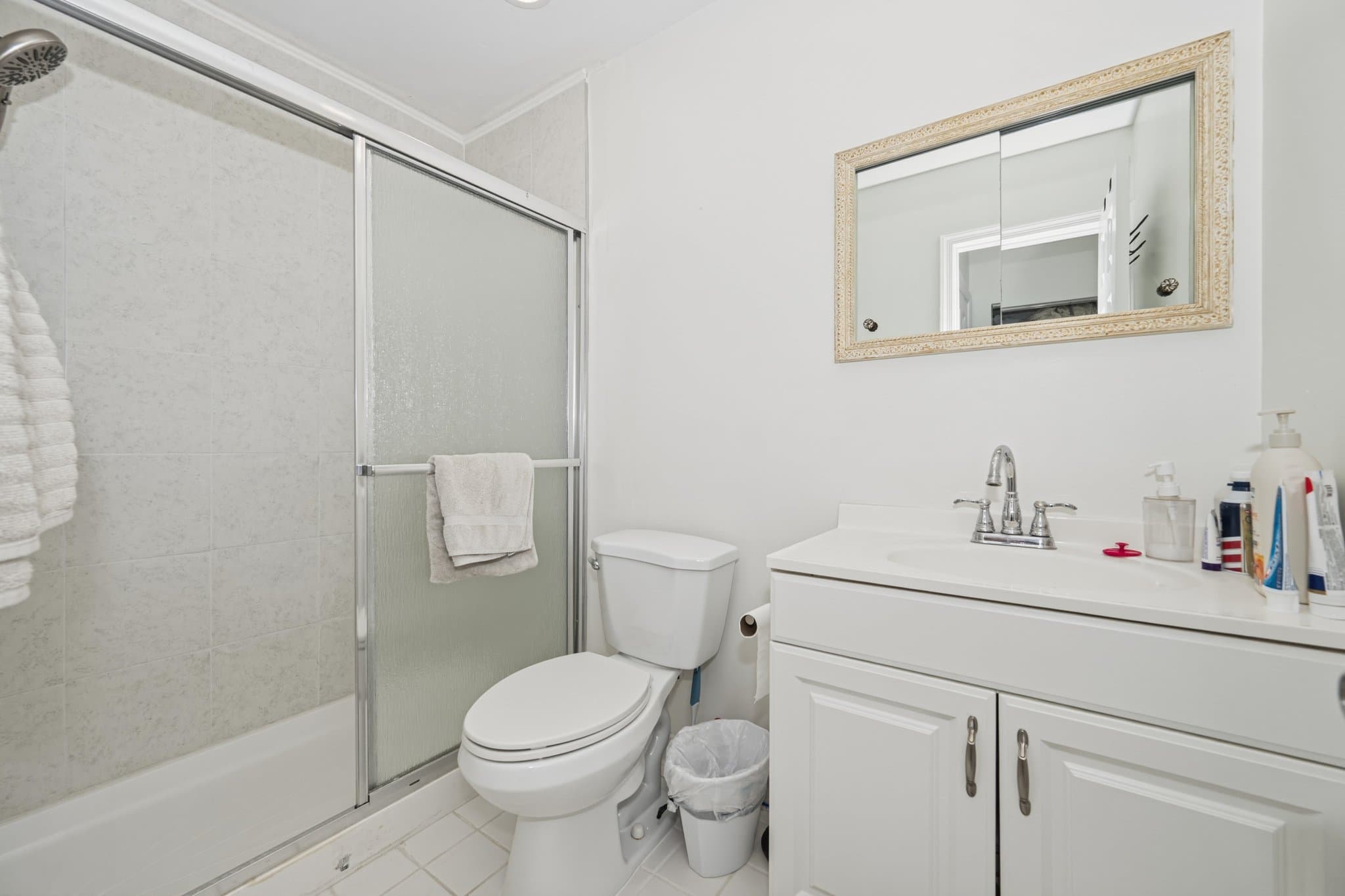 Montgomery Village Single Room: 19302 Frenchton Pl