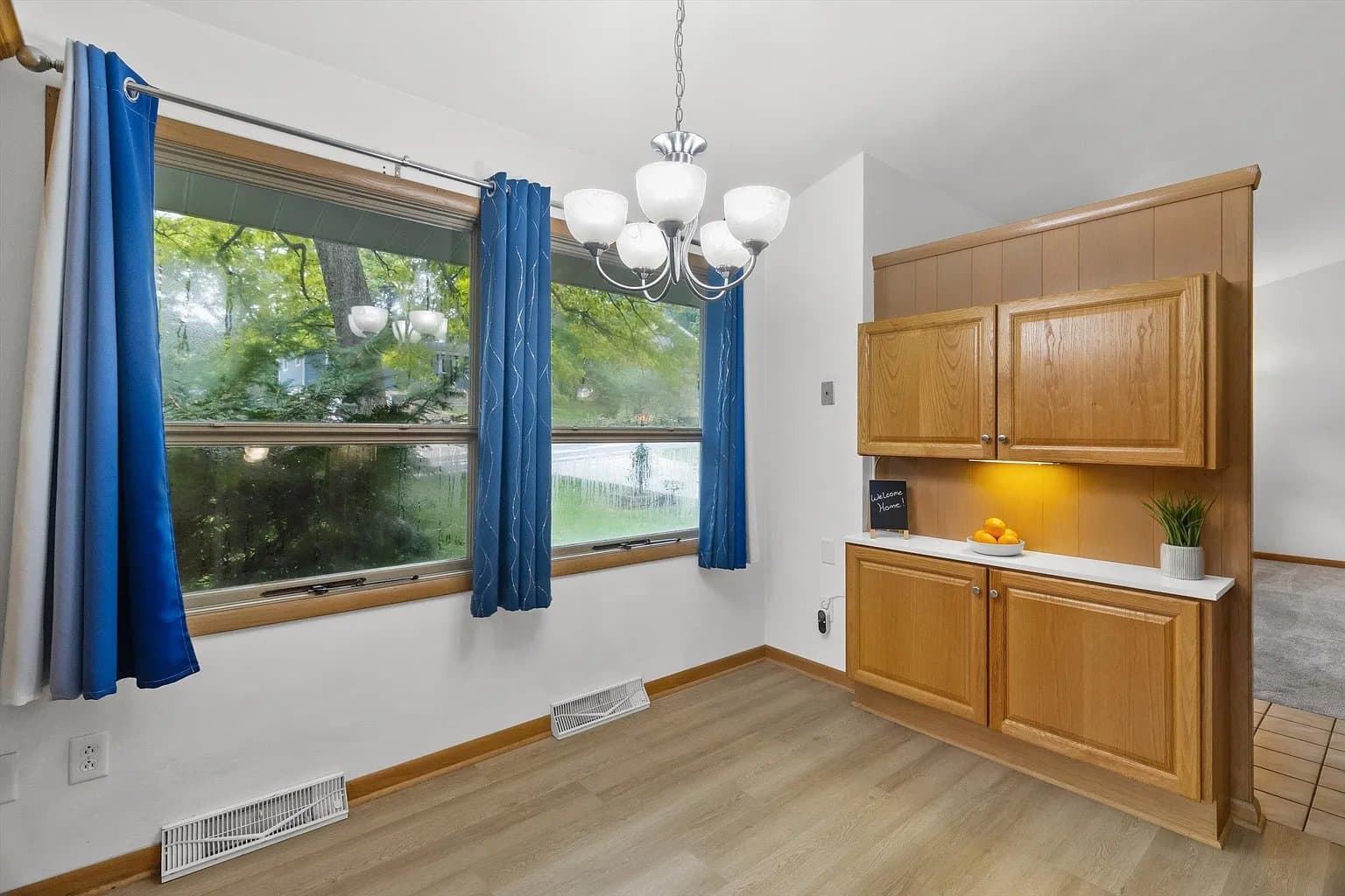 Monona House: 6208 West Gate Road