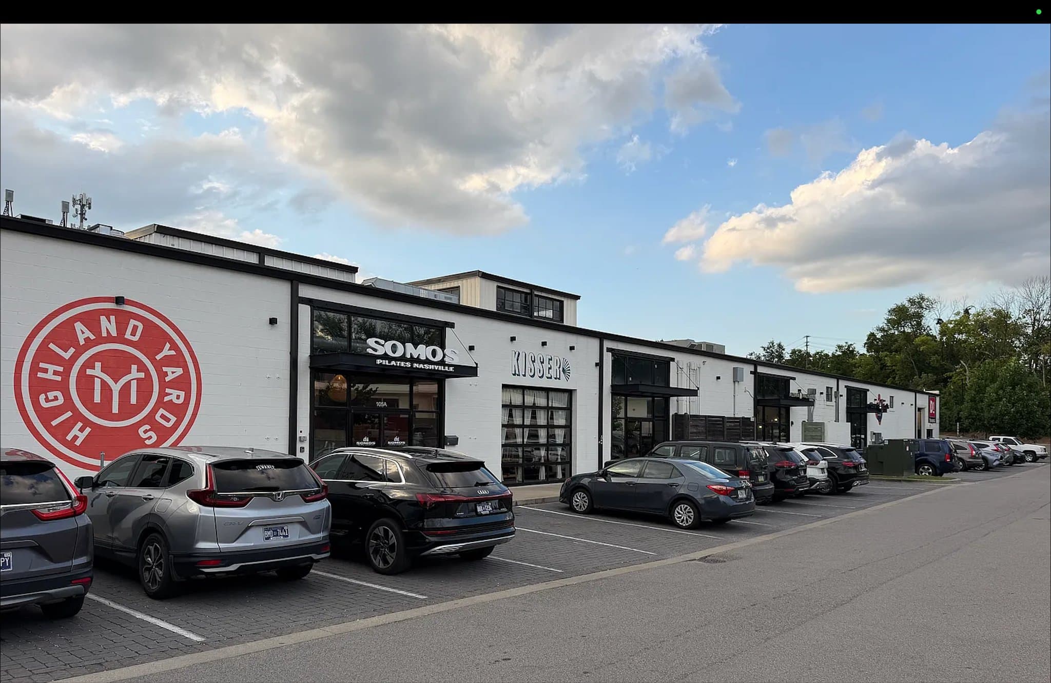Nashville Multiplex: 895 W Sharpe Ave