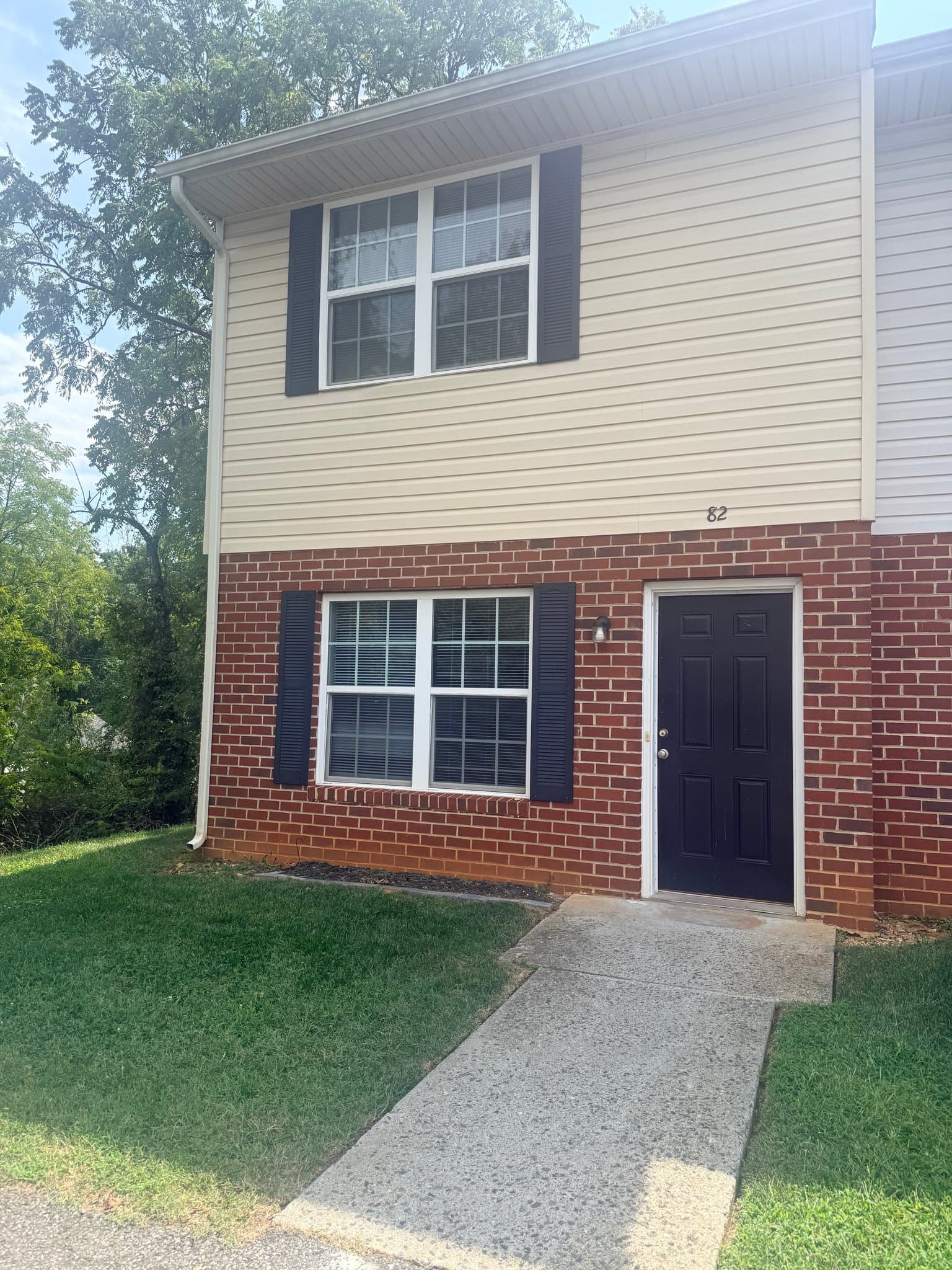 Lynchburg Townhome: 23 Hobbs Ln