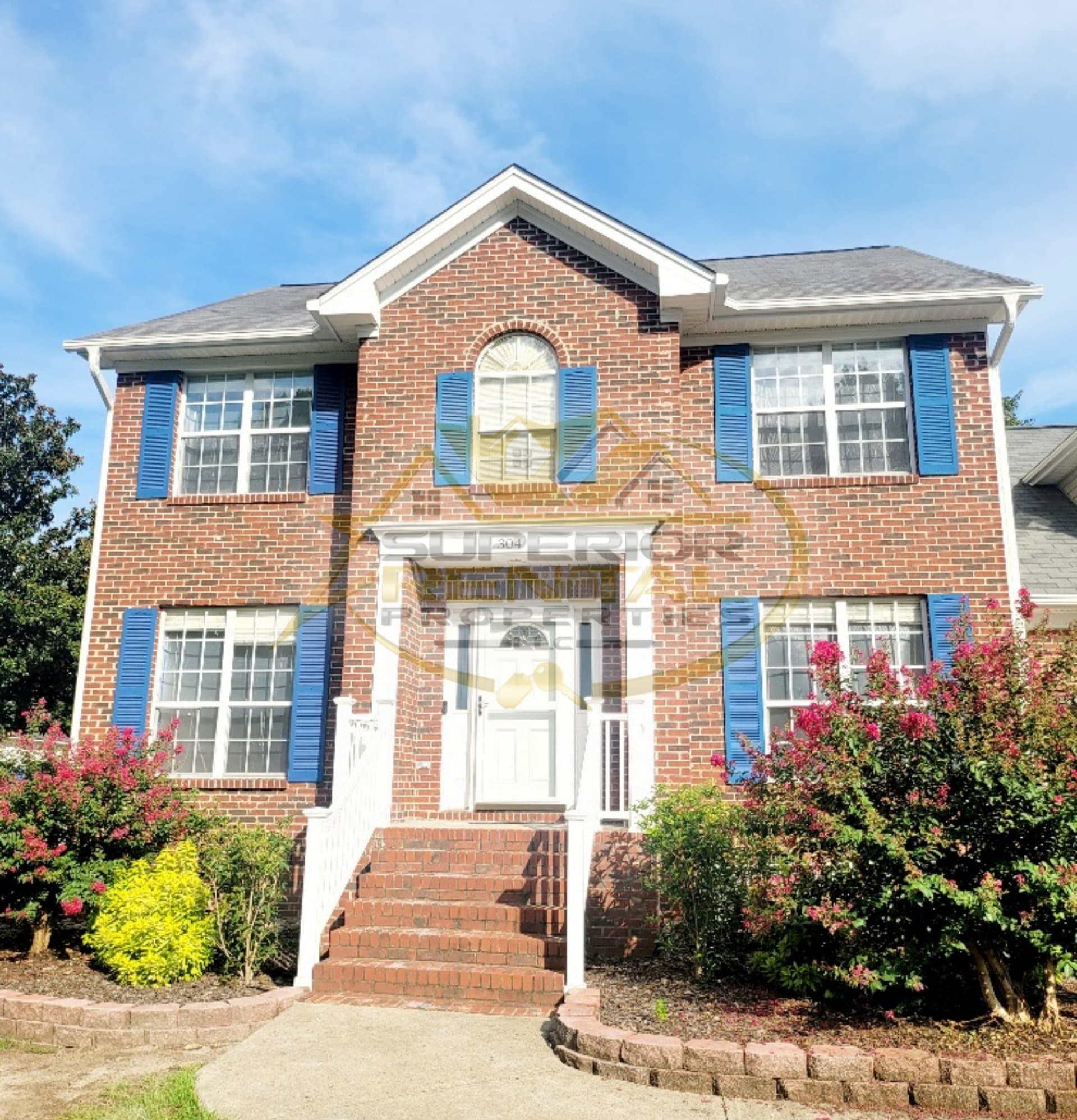 Columbia House: 304 Alderston Way