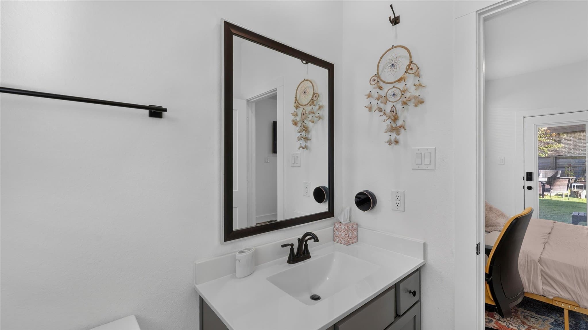 Cypress Single Room: 15135 Colorado Bend Park Dr