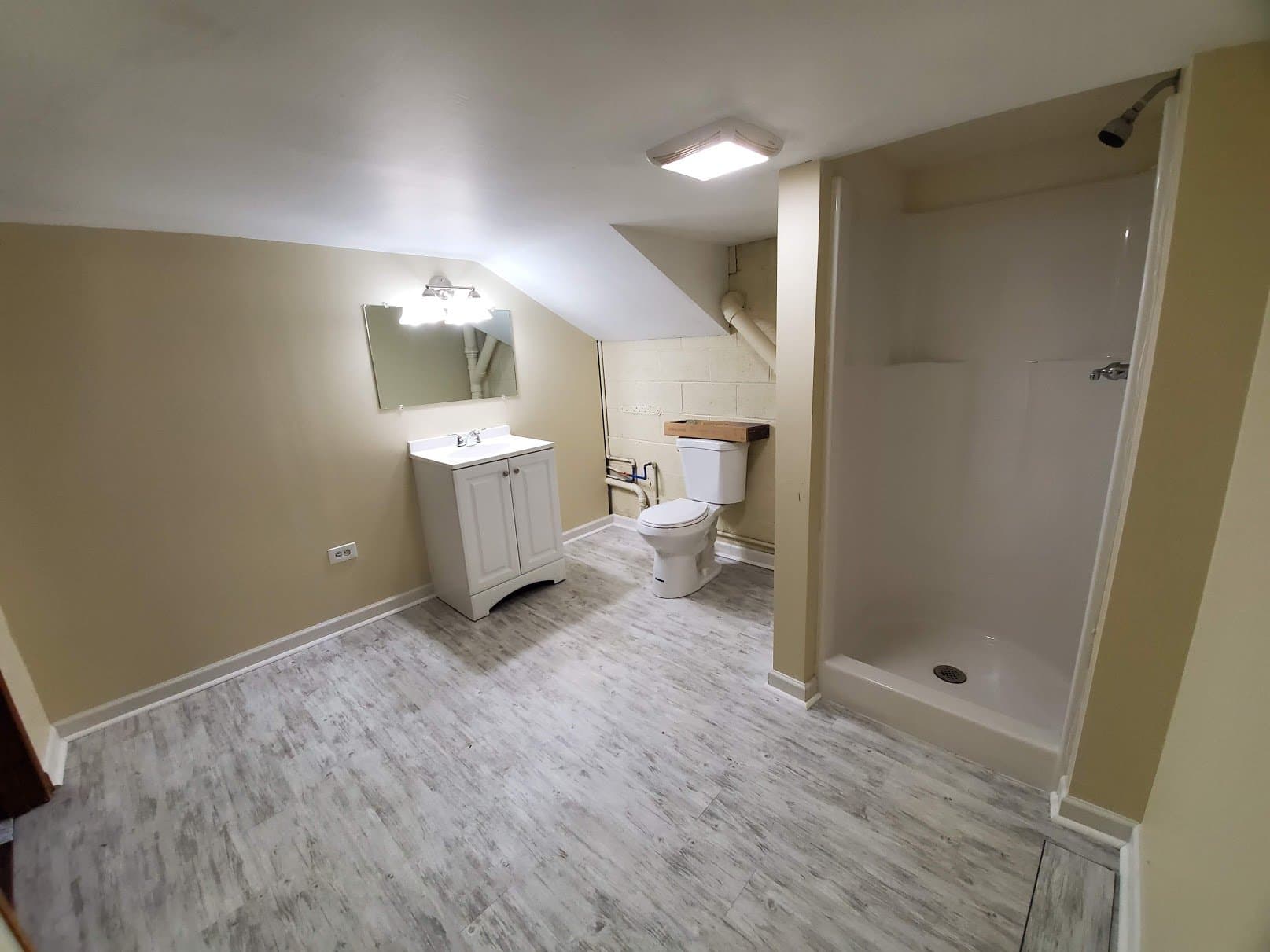 Sweetwater House: 505 Chestnut St