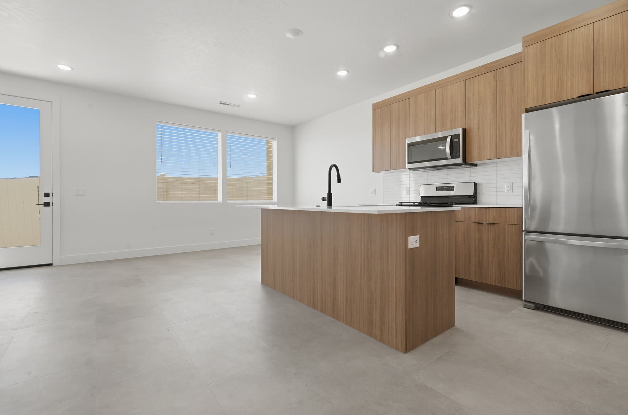 Hurricane Townhome: 325 S 1930 W