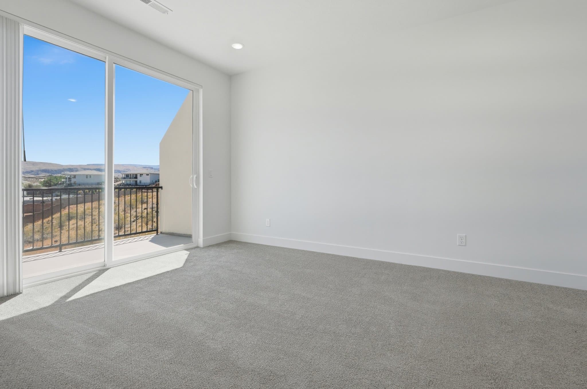 Hurricane Townhome: 325 S 1930 W