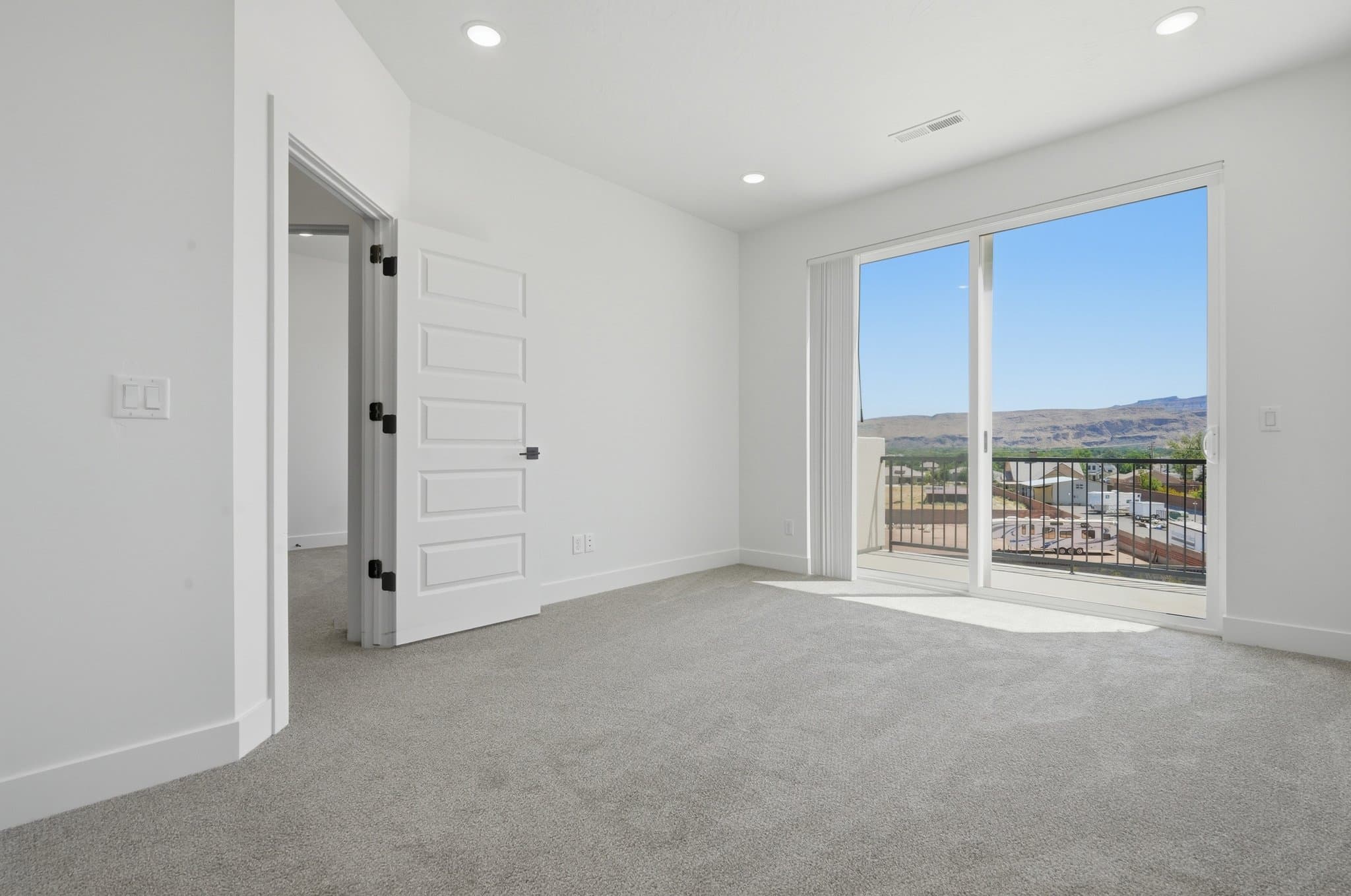 Hurricane Townhome: 325 S 1930 W