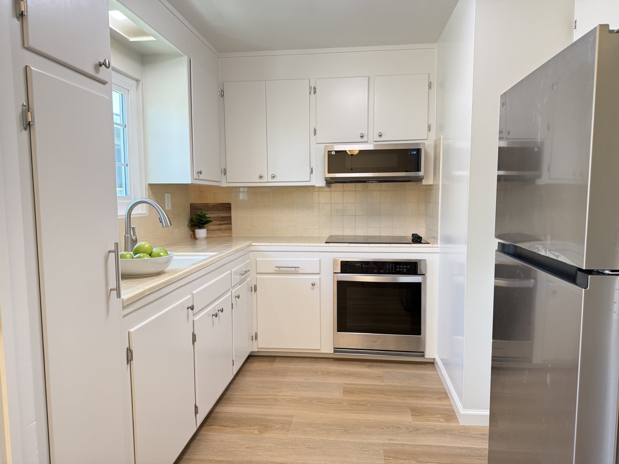 Walnut Creek Apartment: 140 Village Ct.