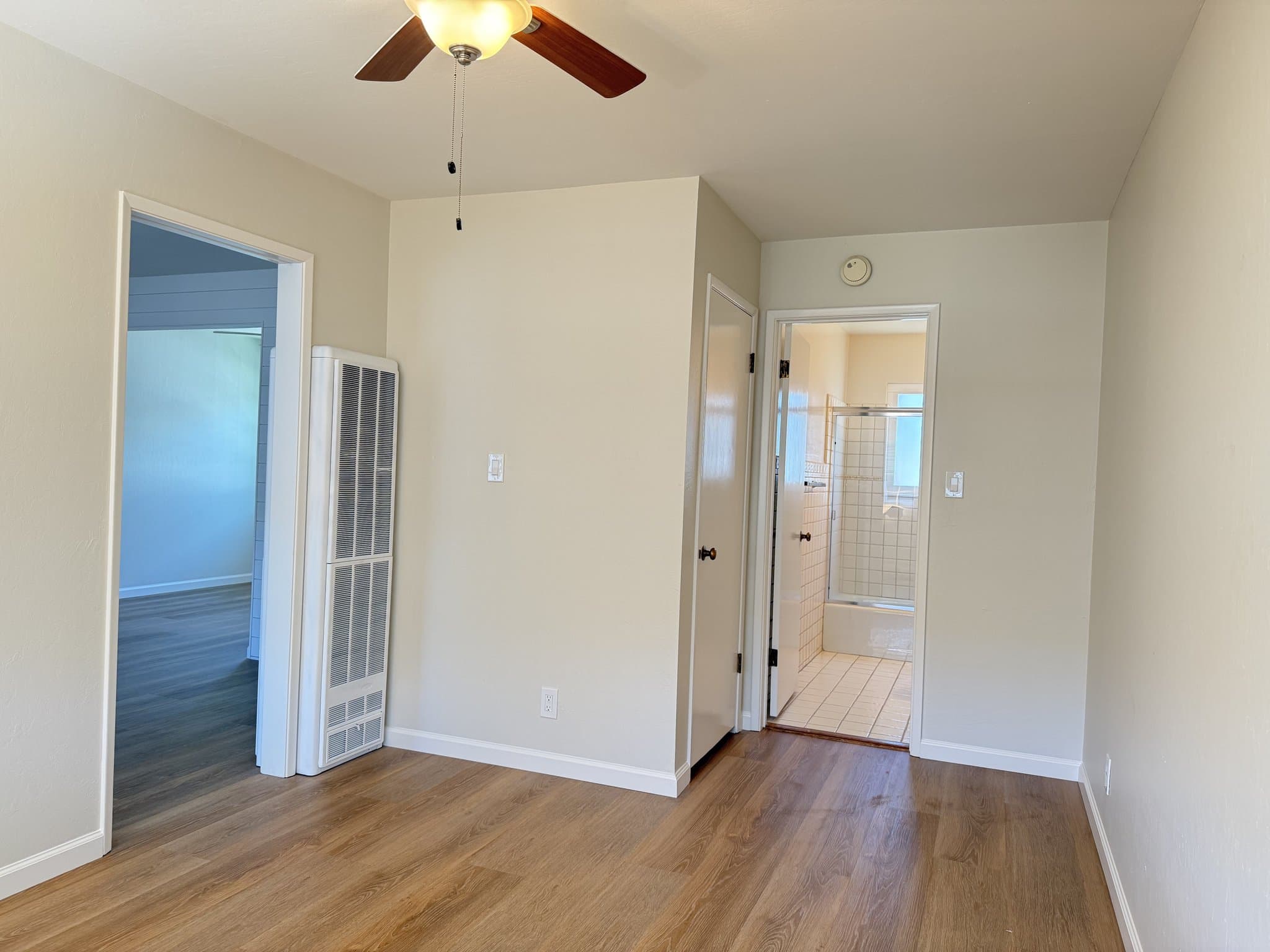 Walnut Creek Apartment: 140 Village Ct.