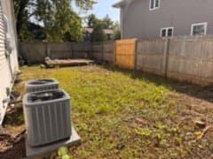 South Milwaukee House: 902 Lakeview Ave