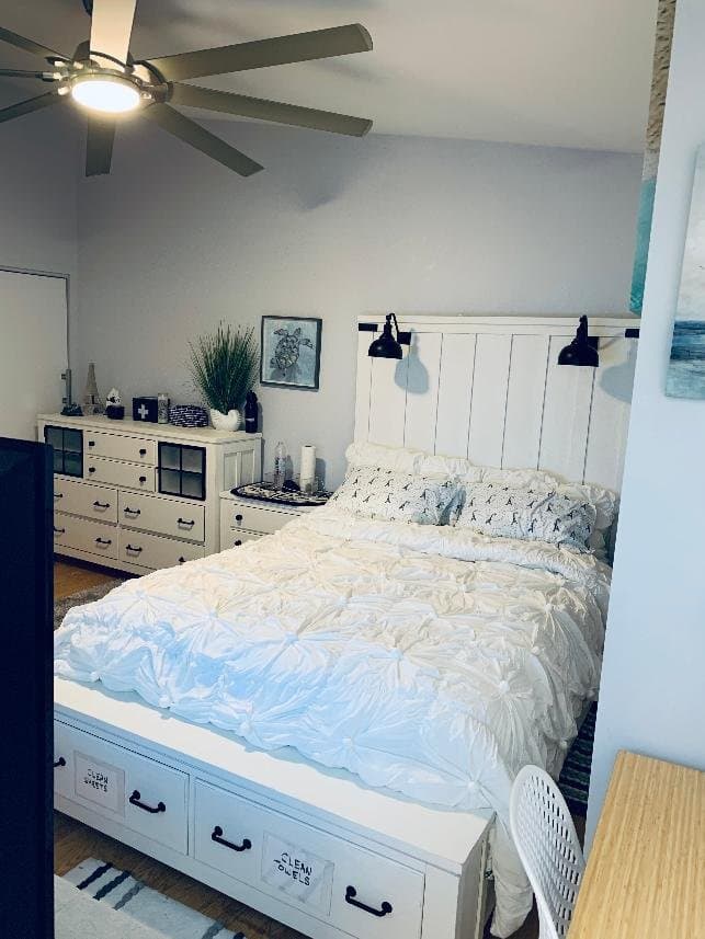 OWING MILL Single Room: 8012 Valley Manor Rd