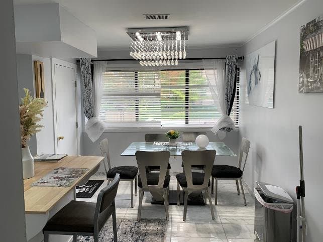 OWING MILL Single Room: 8012 Valley Manor Rd