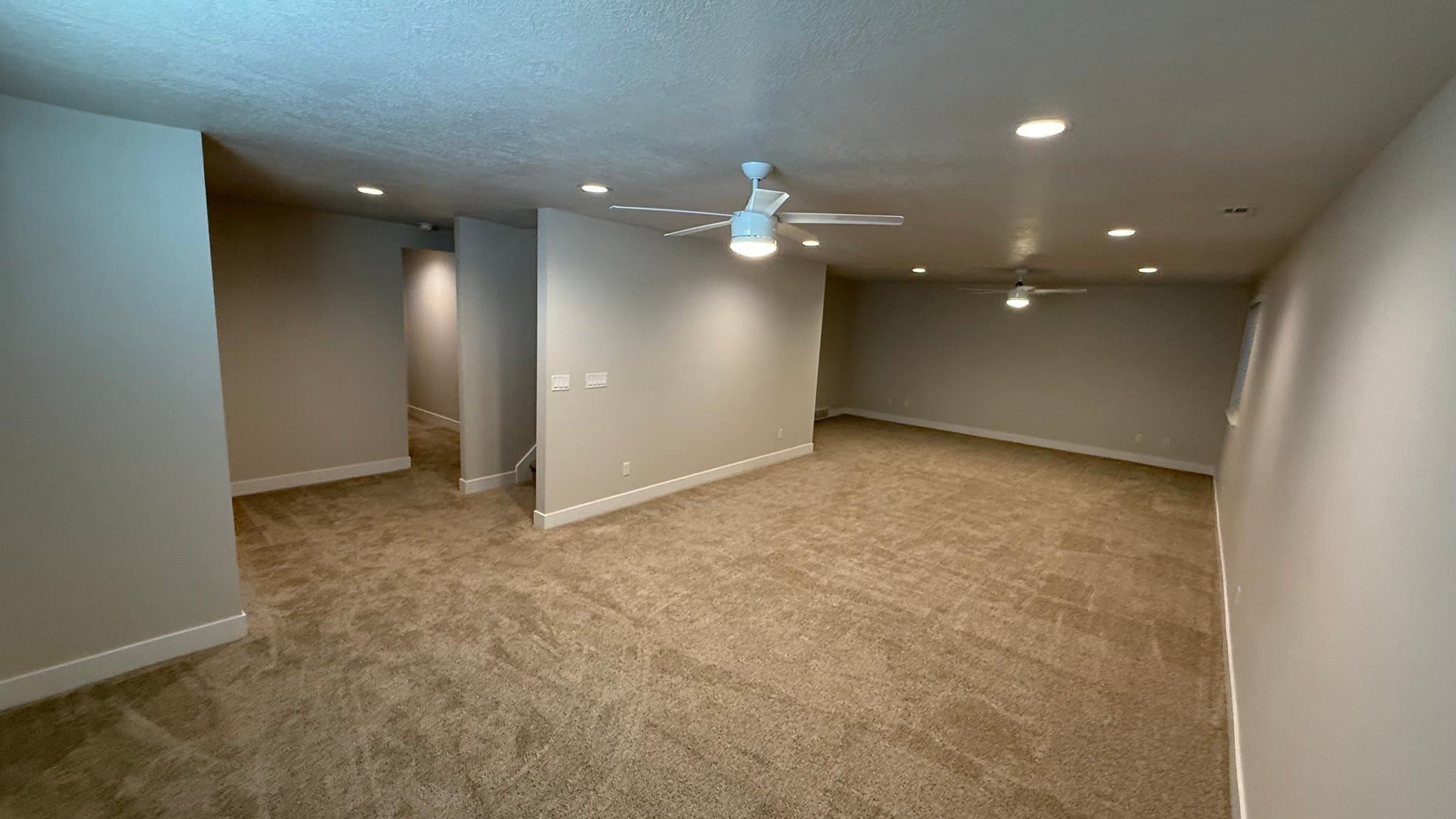 Bountiful House: 234 N Glenwood Way