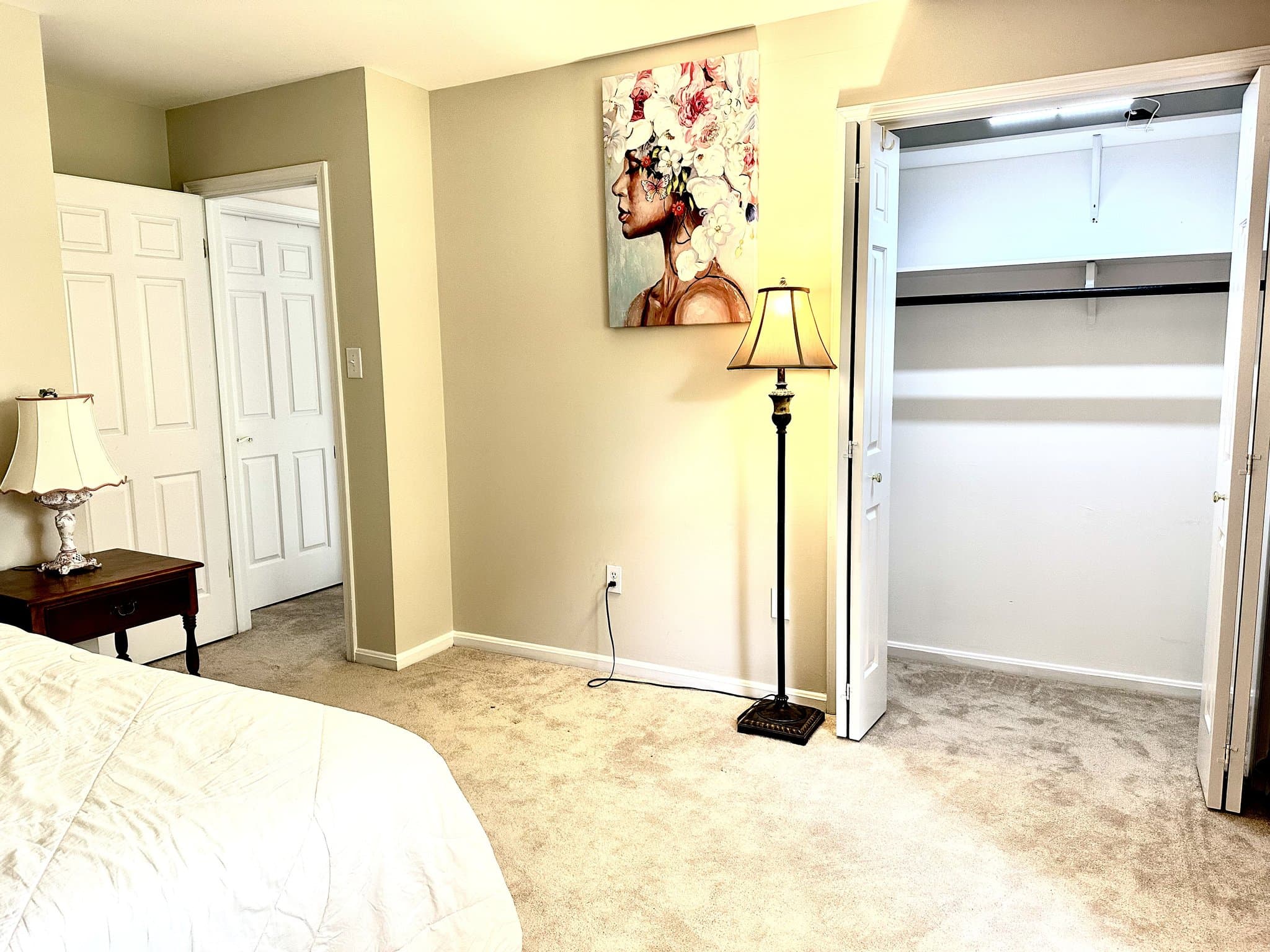 Highland Single Room: 6636 Isle of Skye Dr, Highland MD 20777