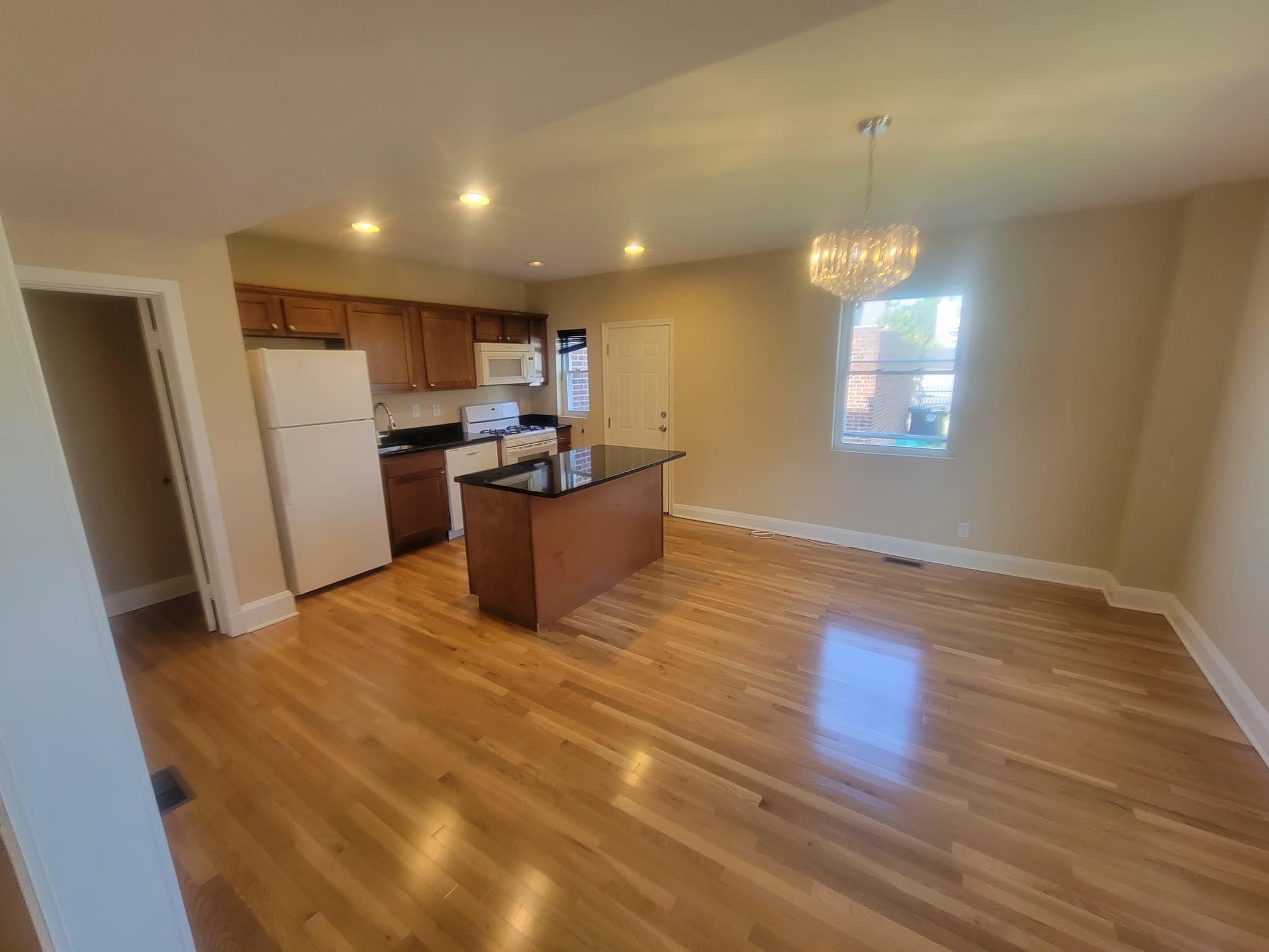 Dundalk Townhome: 2523 Liberty Pkwy
