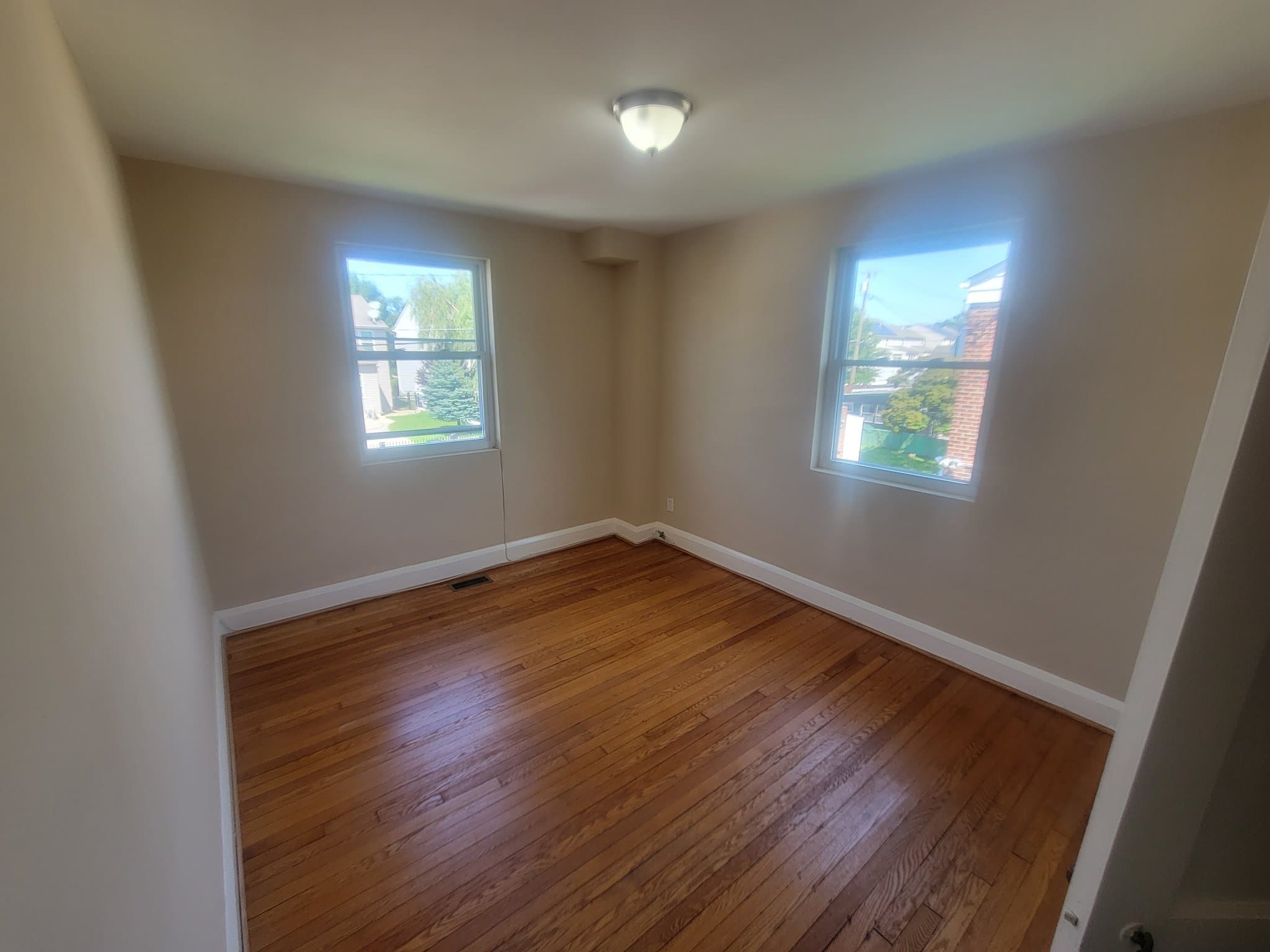 Dundalk Townhome: 2523 Liberty Pkwy