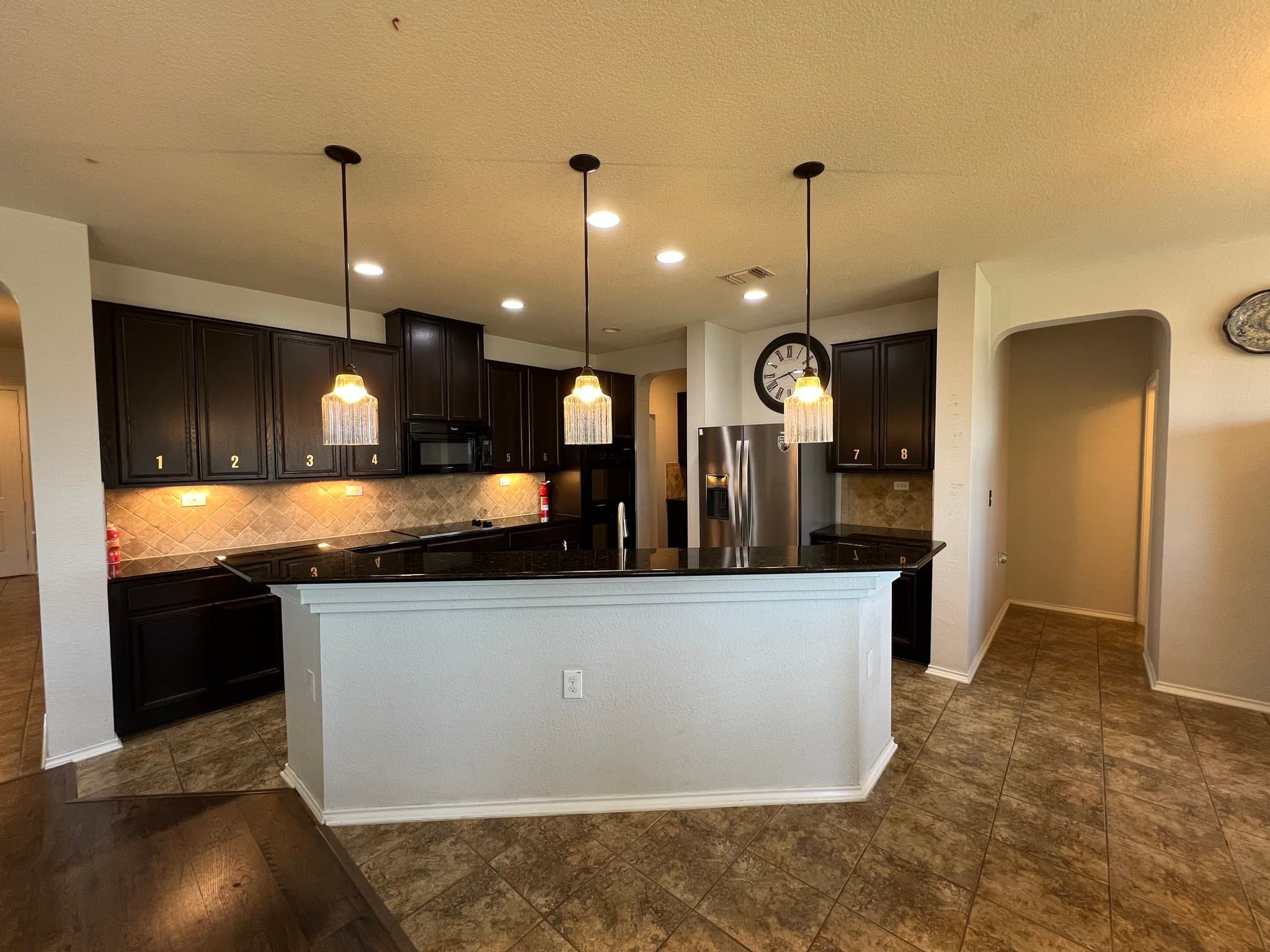 San Antonio Single Room: 7335 Magnolia Bluff
