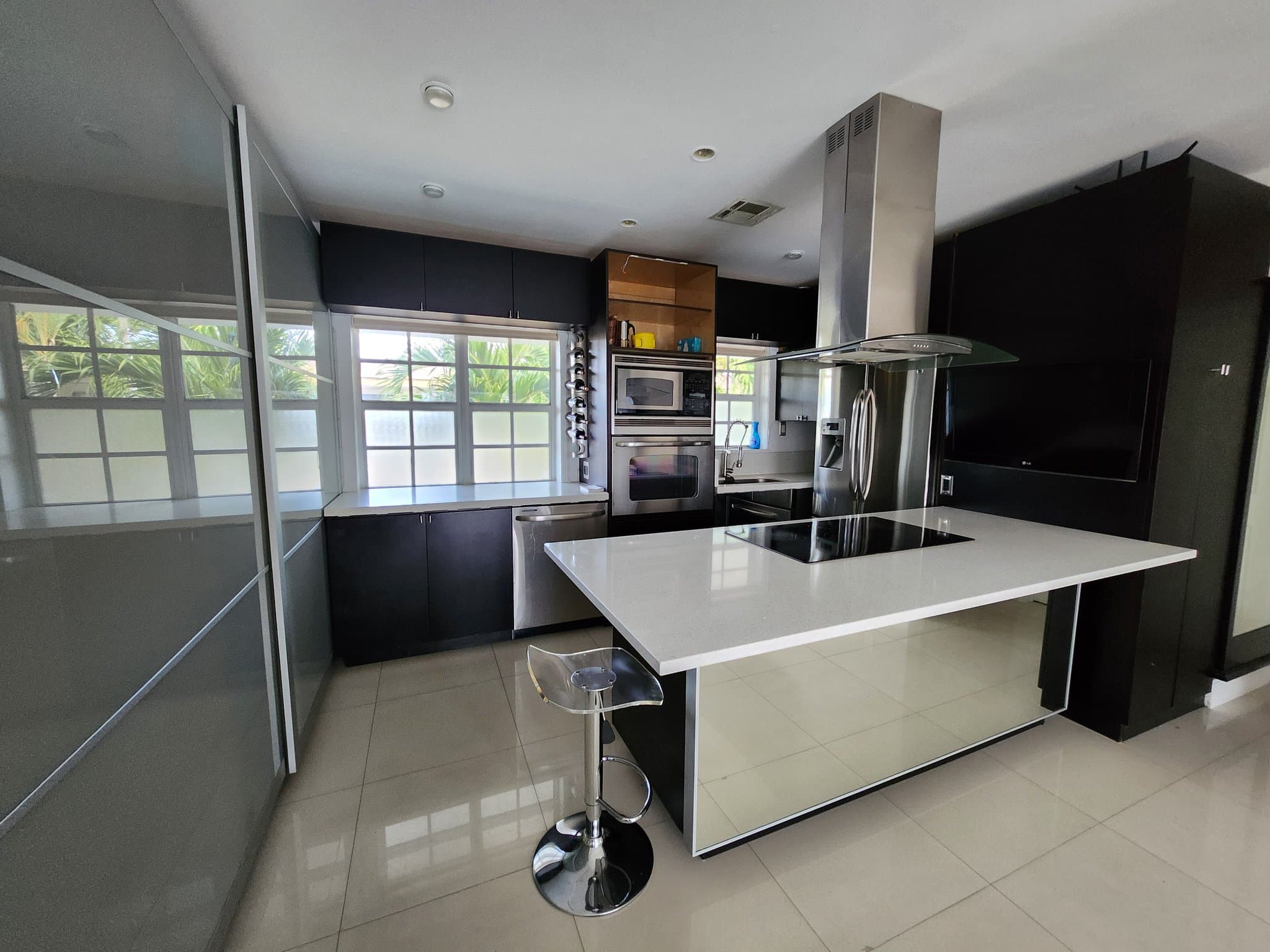 North Bay Village Condo: 7920 East Dr