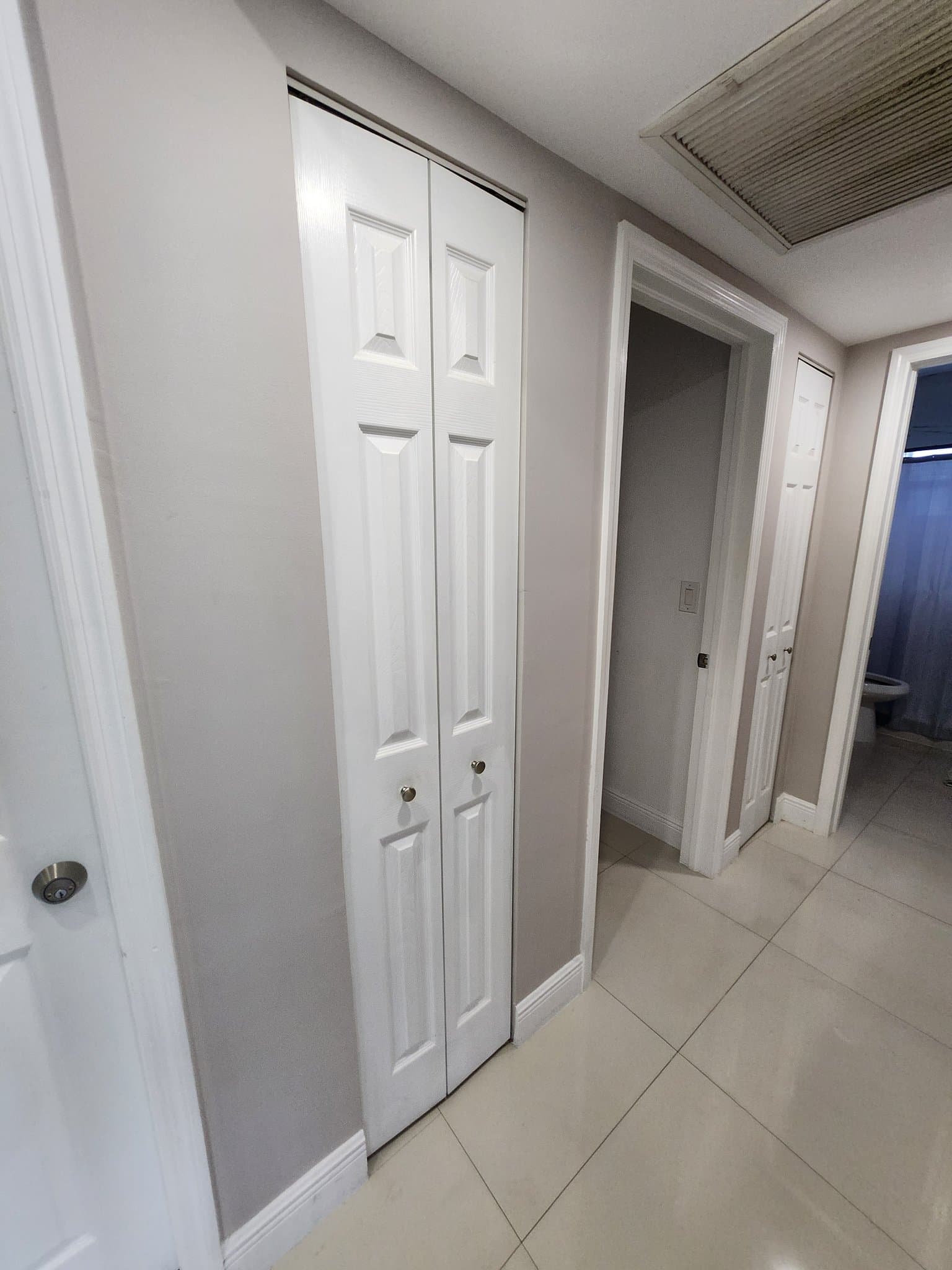 North Bay Village Condo: 7920 East Dr