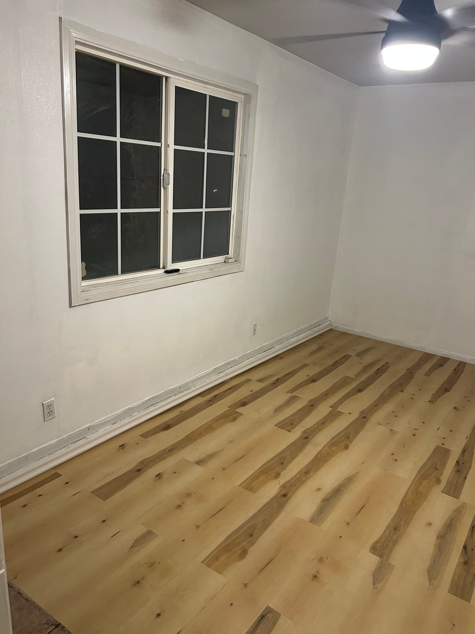 Bakersfield Single Room: 9110 Sonoma Way