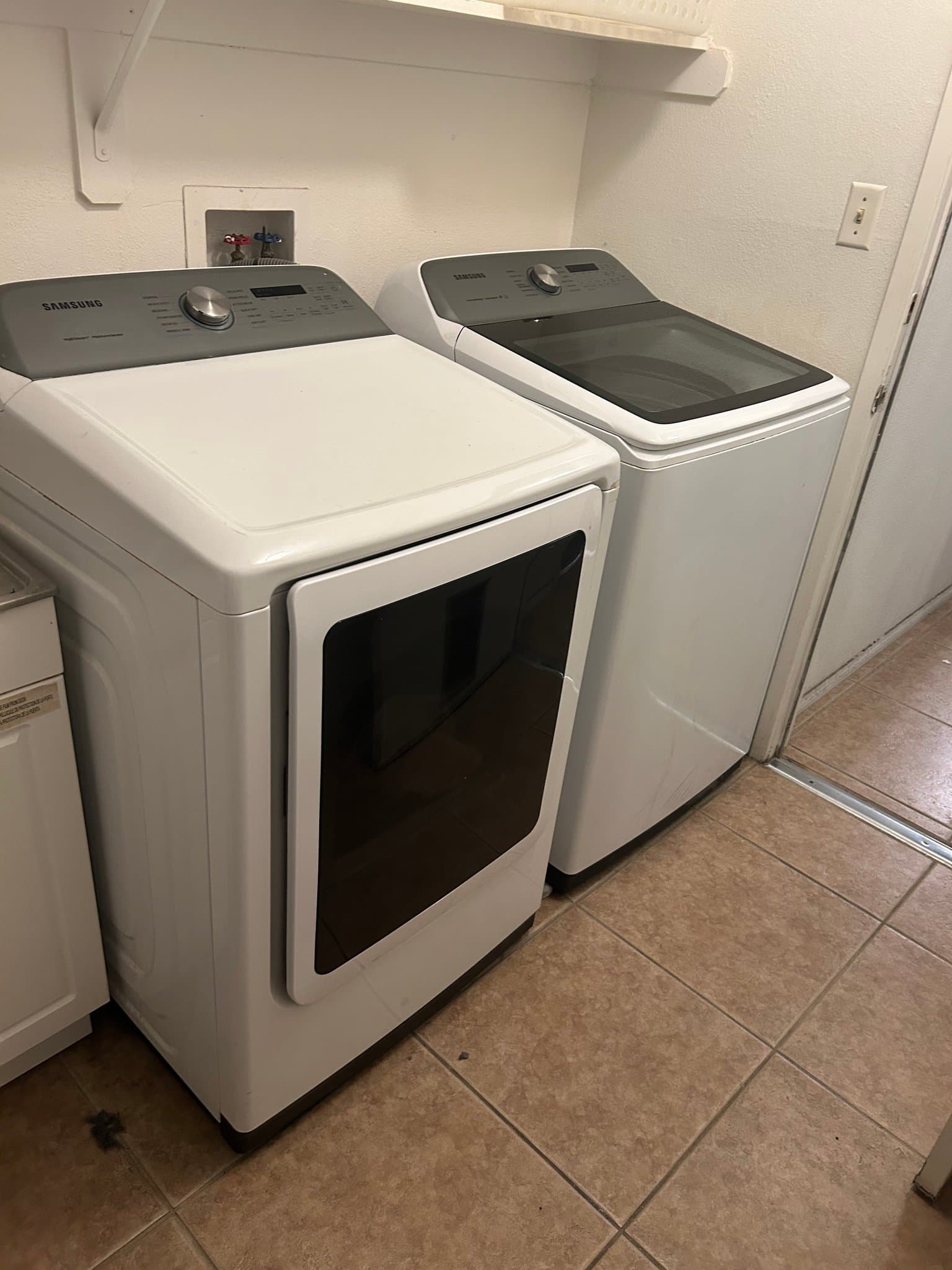 Bakersfield Single Room: 9110 Sonoma Way