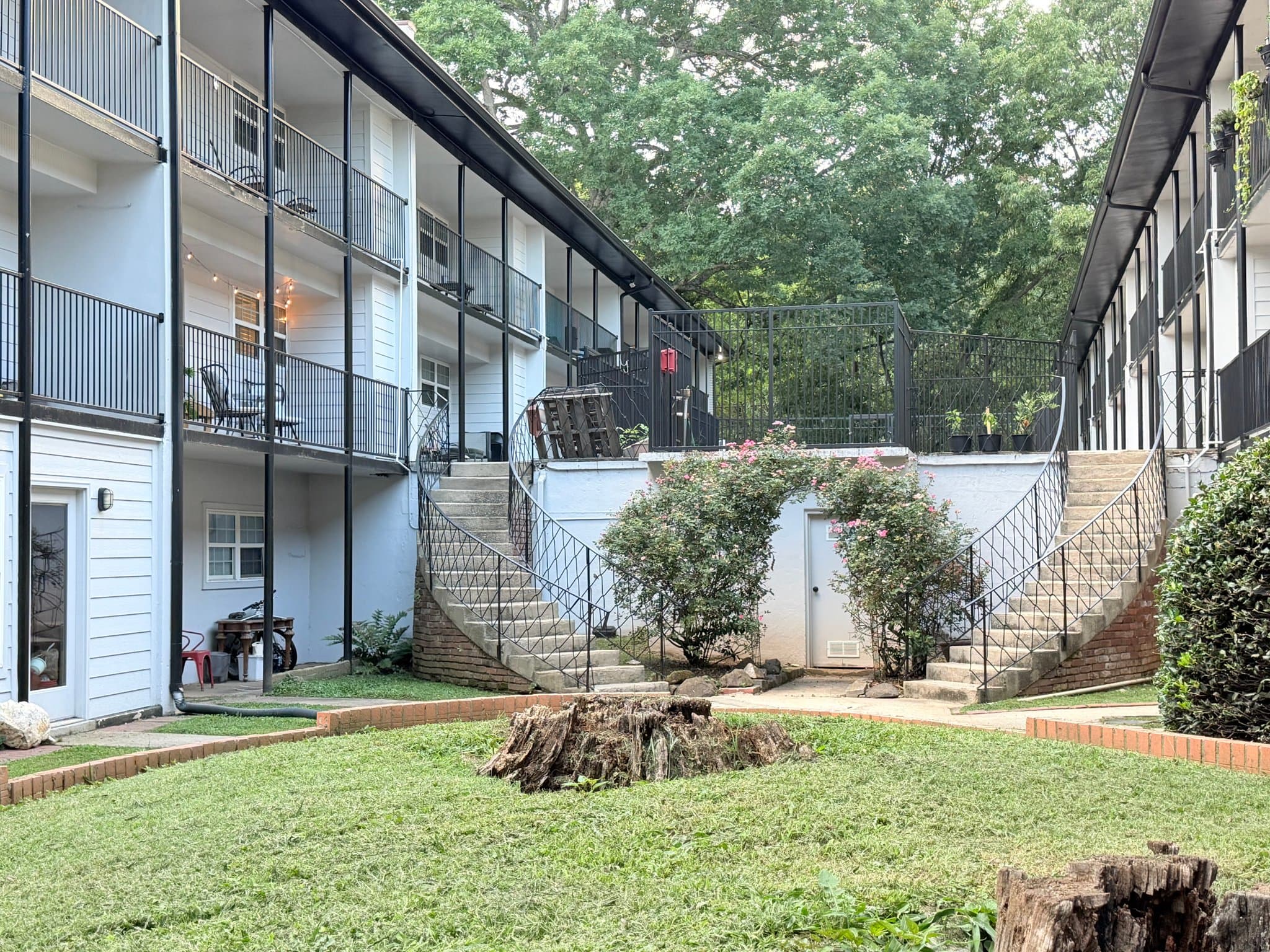 Atlanta Condo: 897 N Highland Ave NE