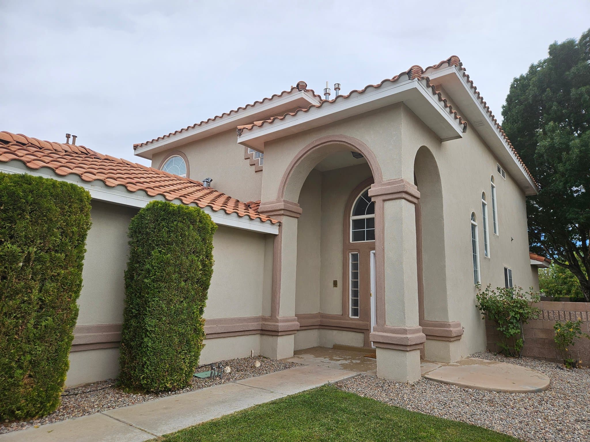 Albuquerque House: 7324 Peregrine Rd NE