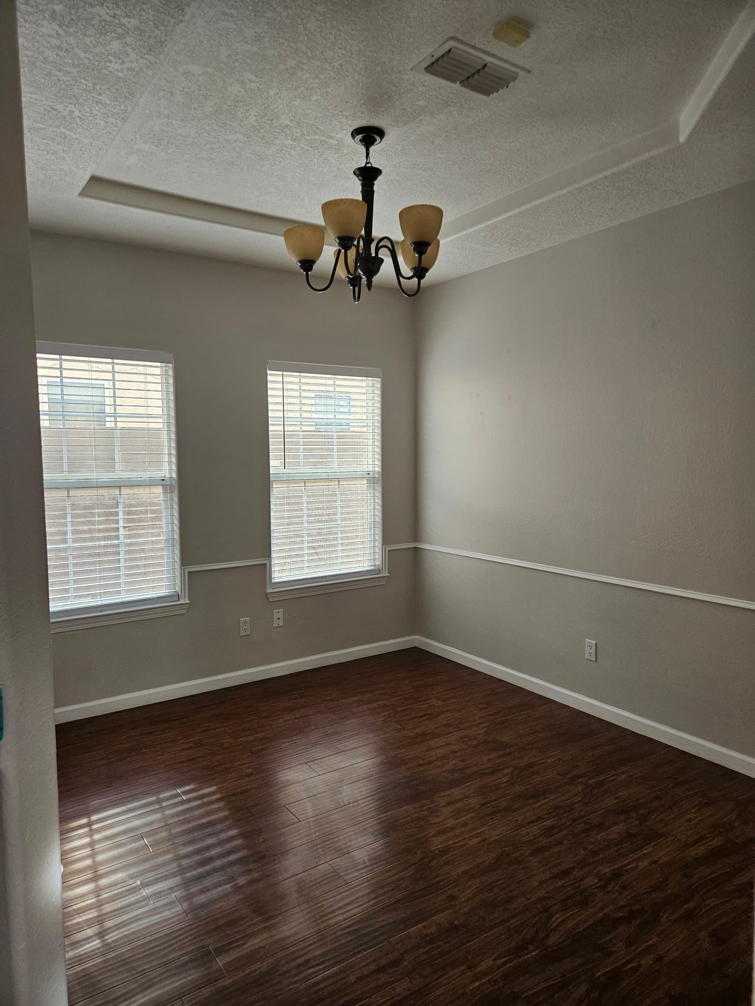 Albuquerque House: 7324 Peregrine Rd NE